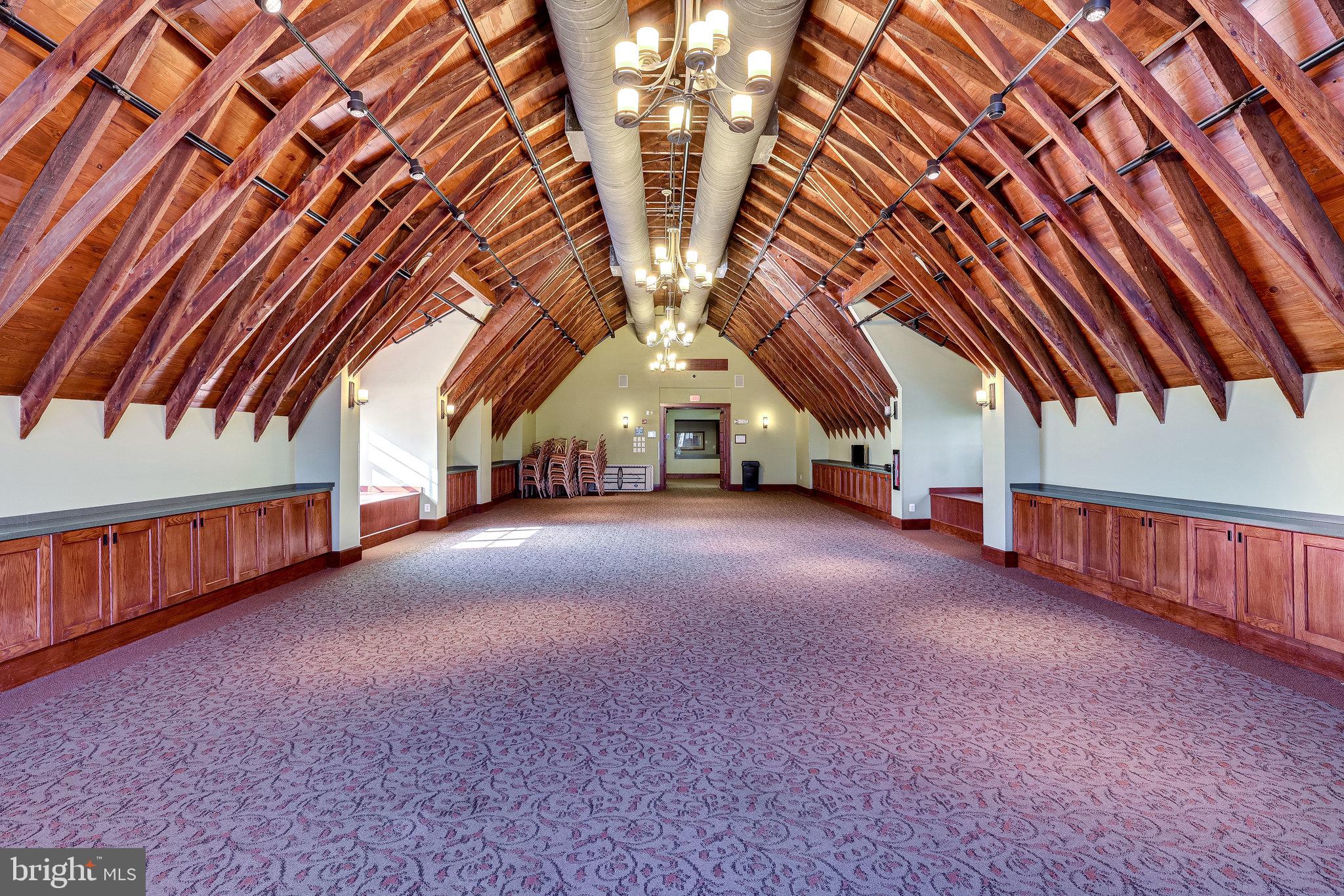 LANSDOWNE ON THE POTOMAC - Residential