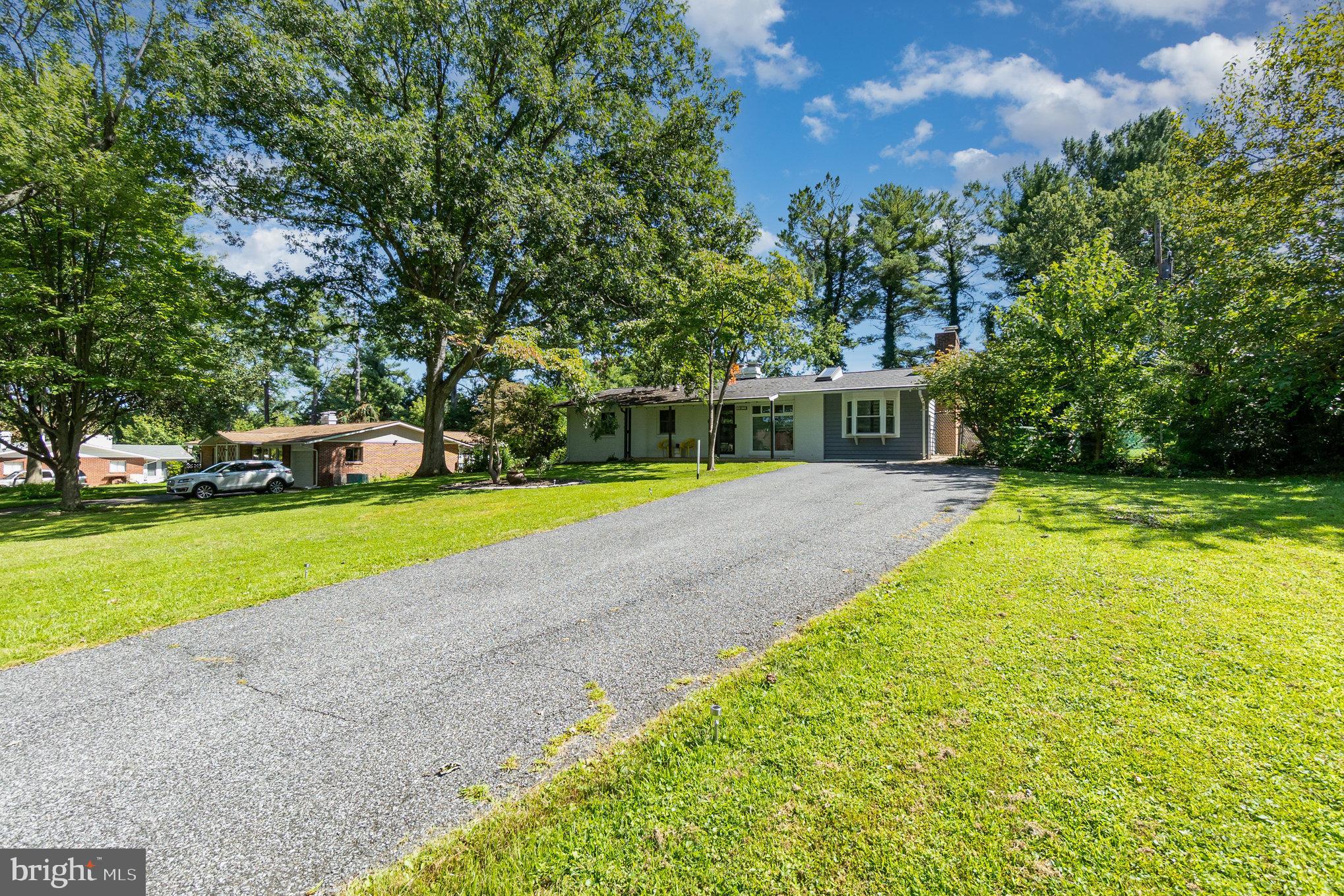 WAKEFIELD MEADOWS - Residential