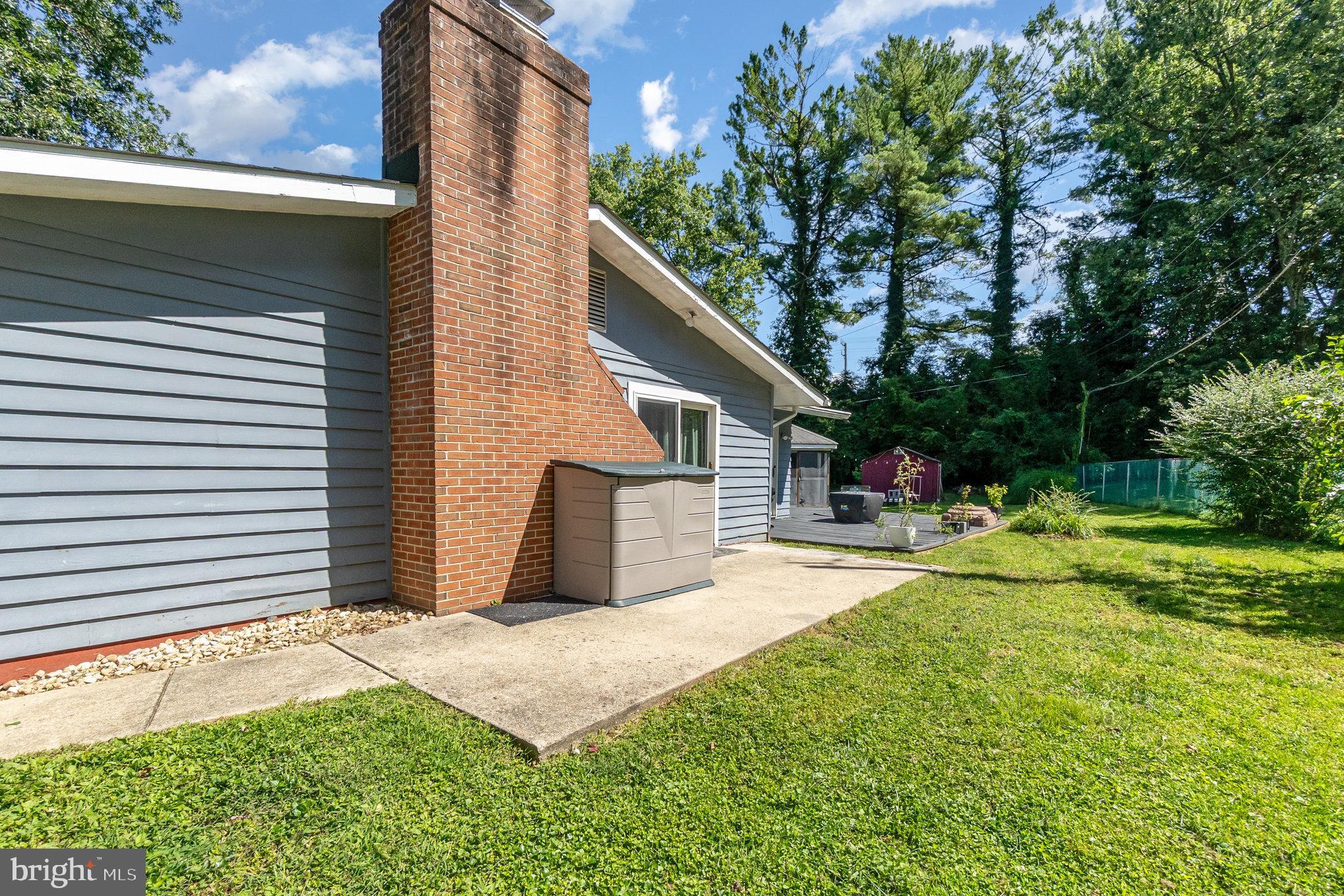 WAKEFIELD MEADOWS - Residential