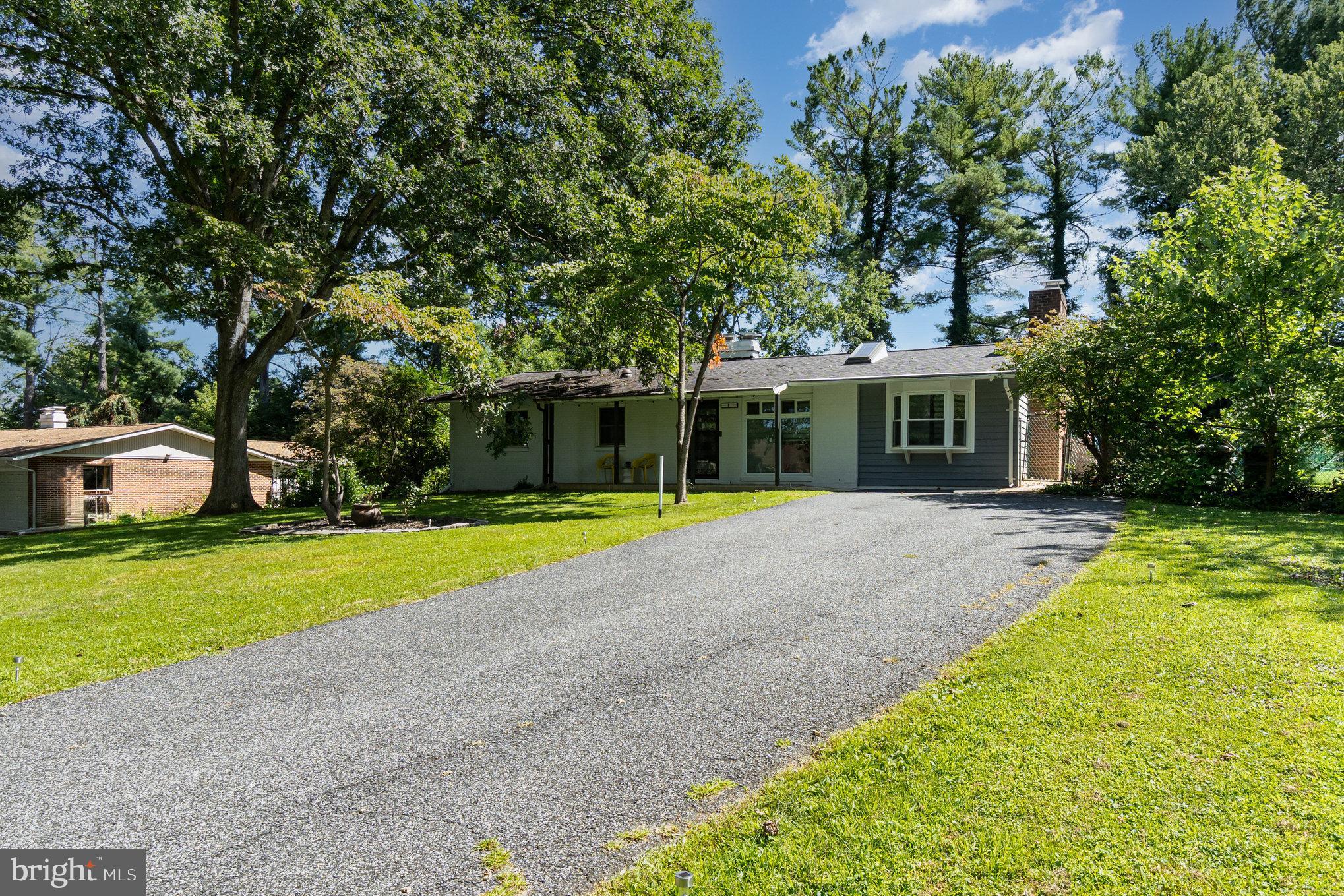 WAKEFIELD MEADOWS - Residential