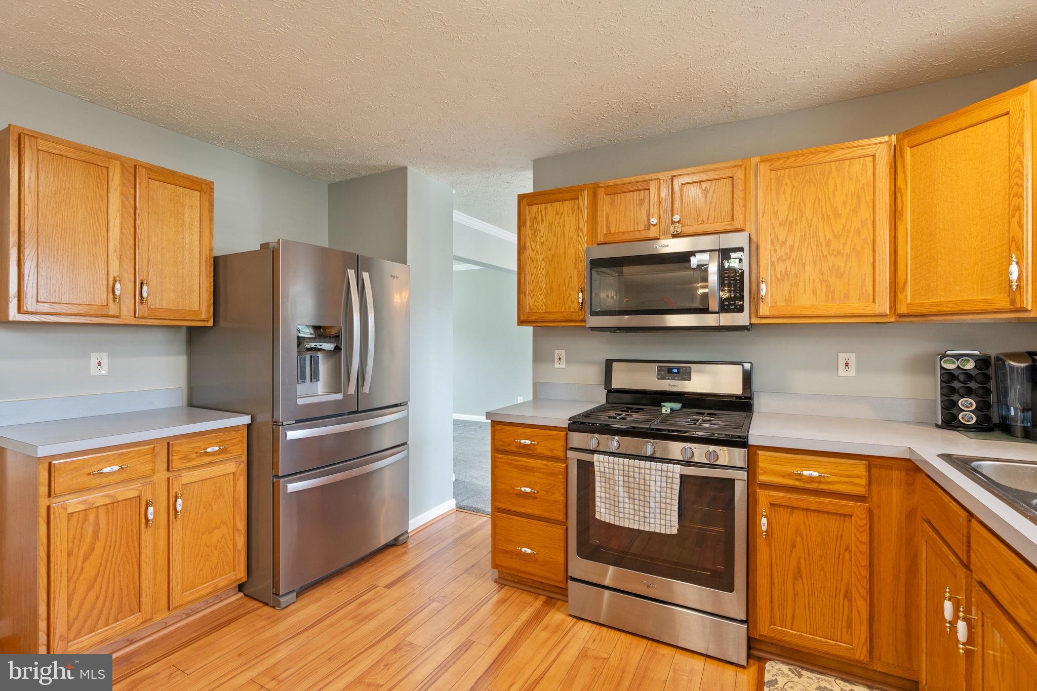 EAST GATE - Residential