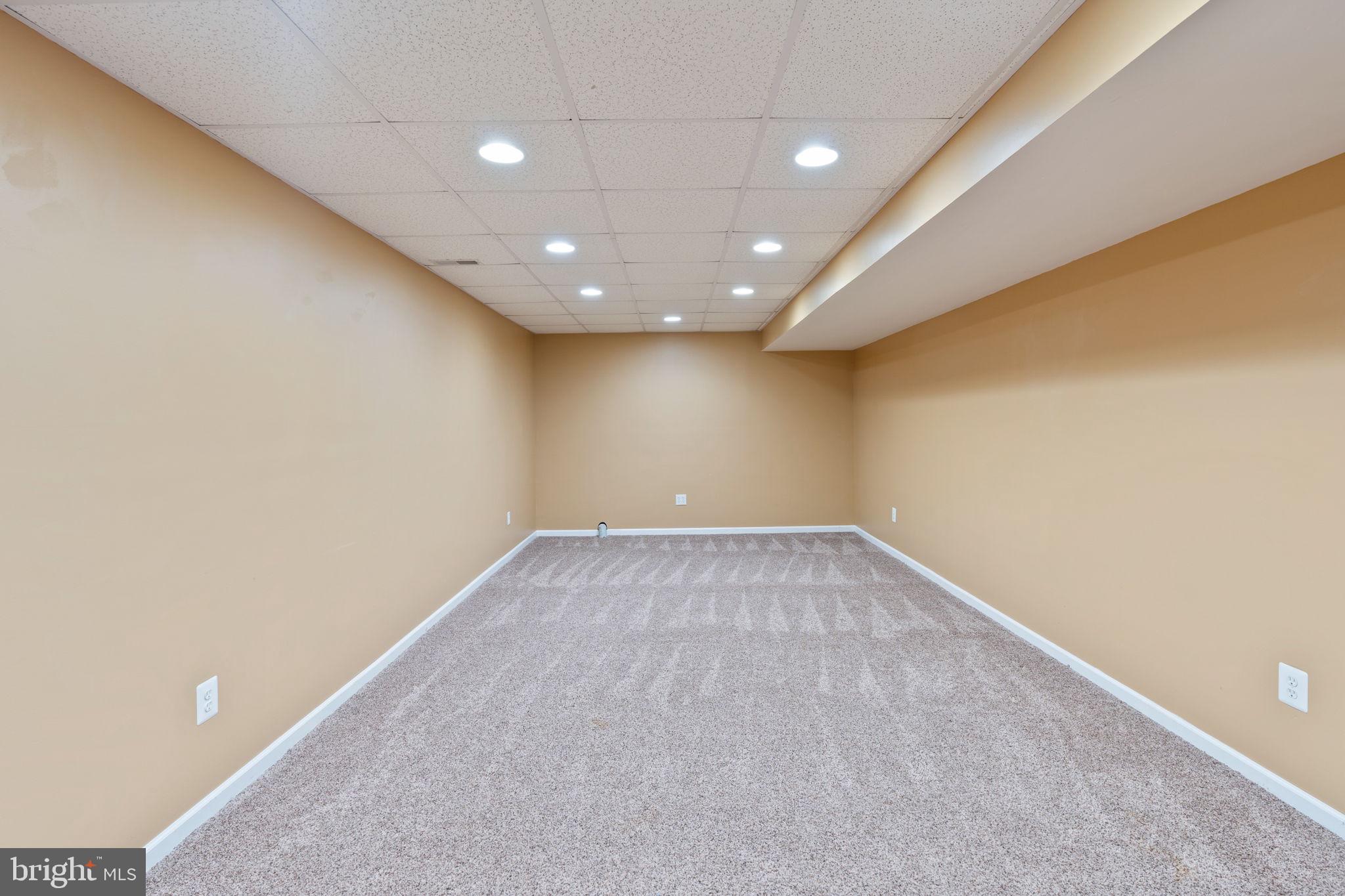 EAST GATE - Residential