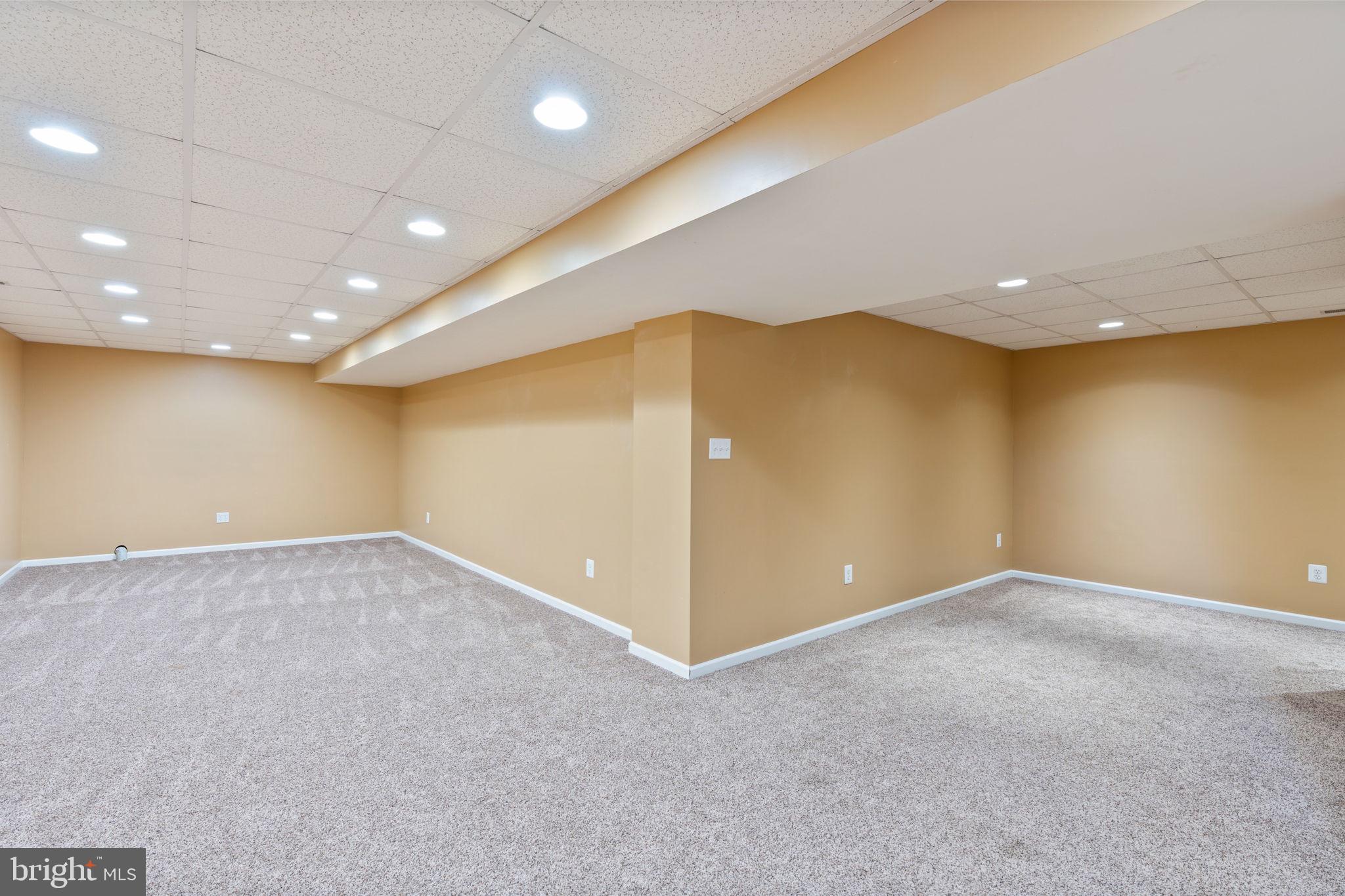 EAST GATE - Residential