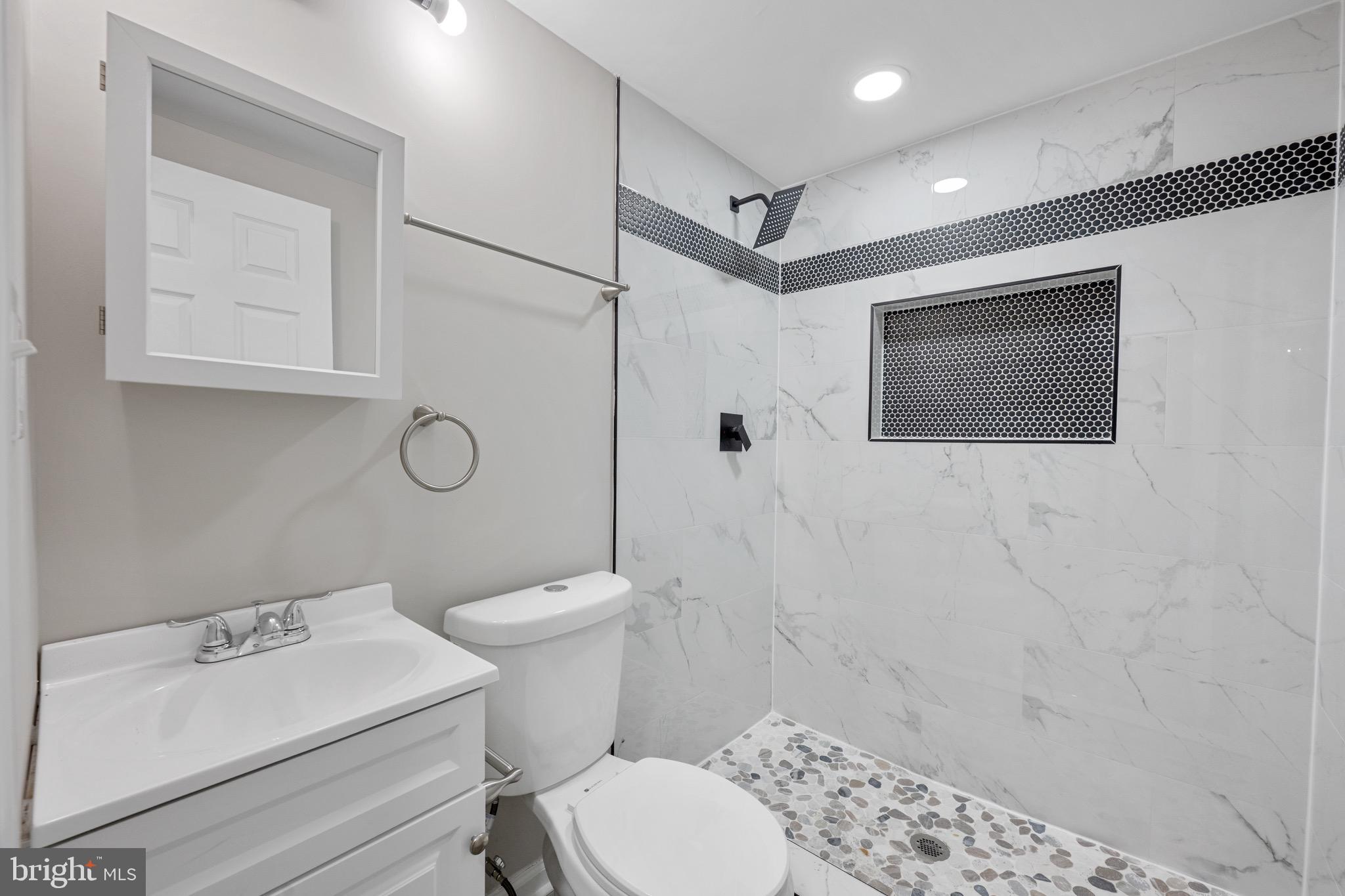 CONCORD COVE - Residential