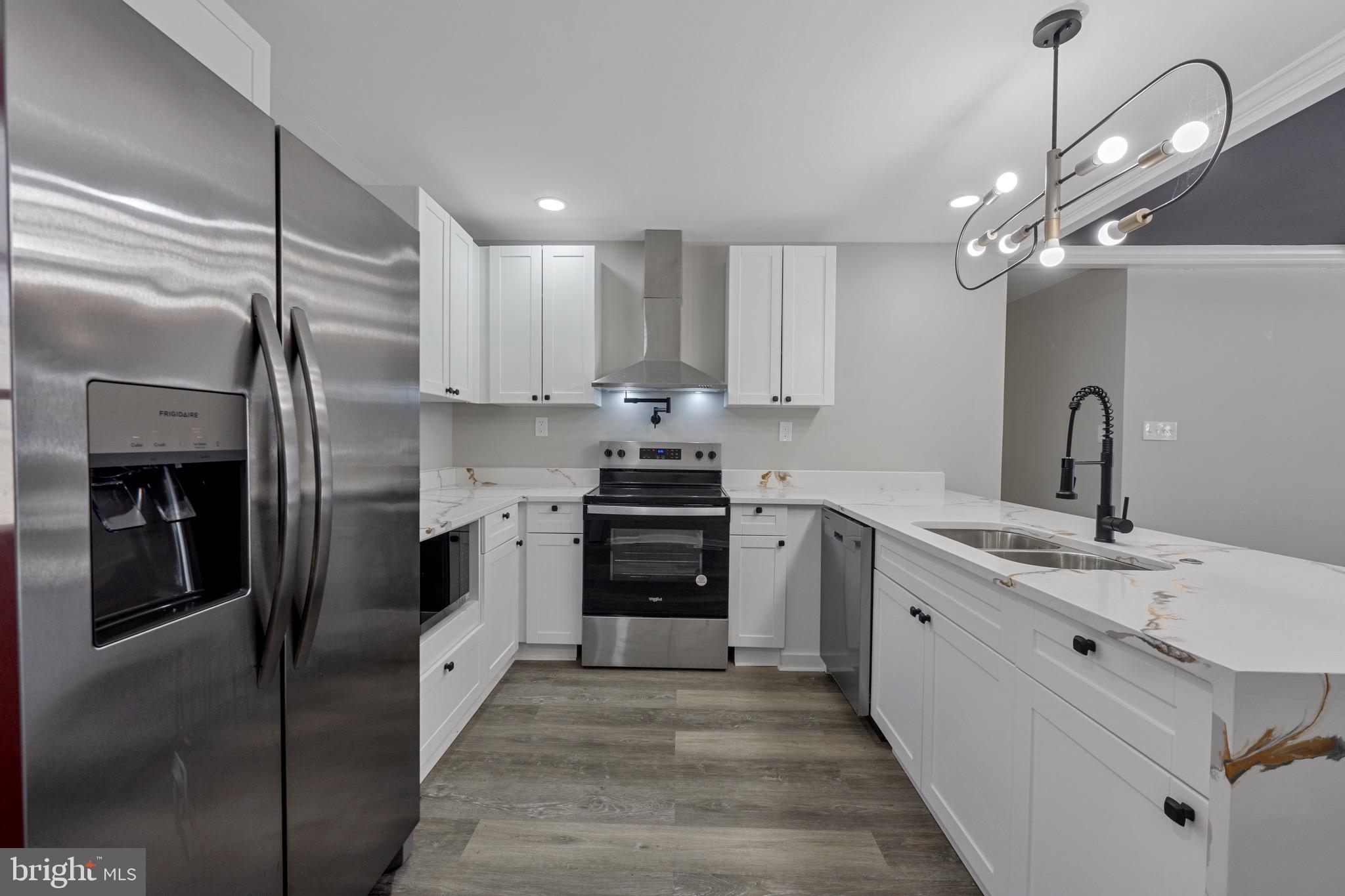 CONCORD COVE - Residential