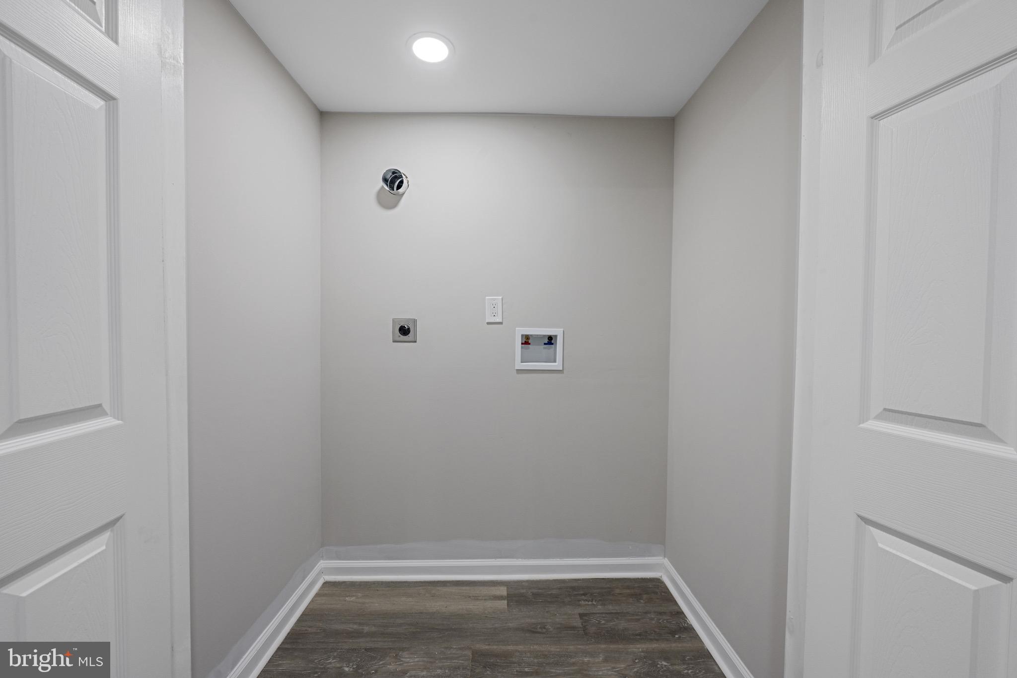 CONCORD COVE - Residential