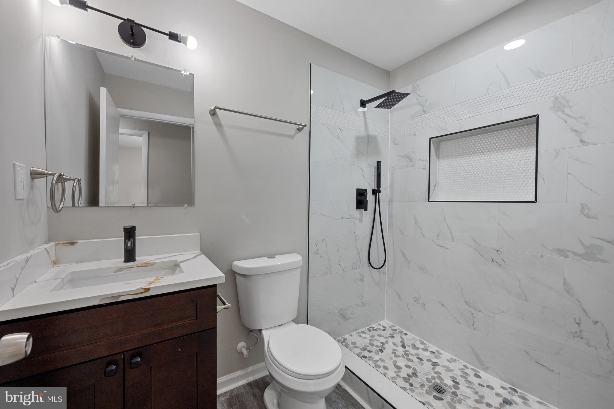 CONCORD COVE - Residential