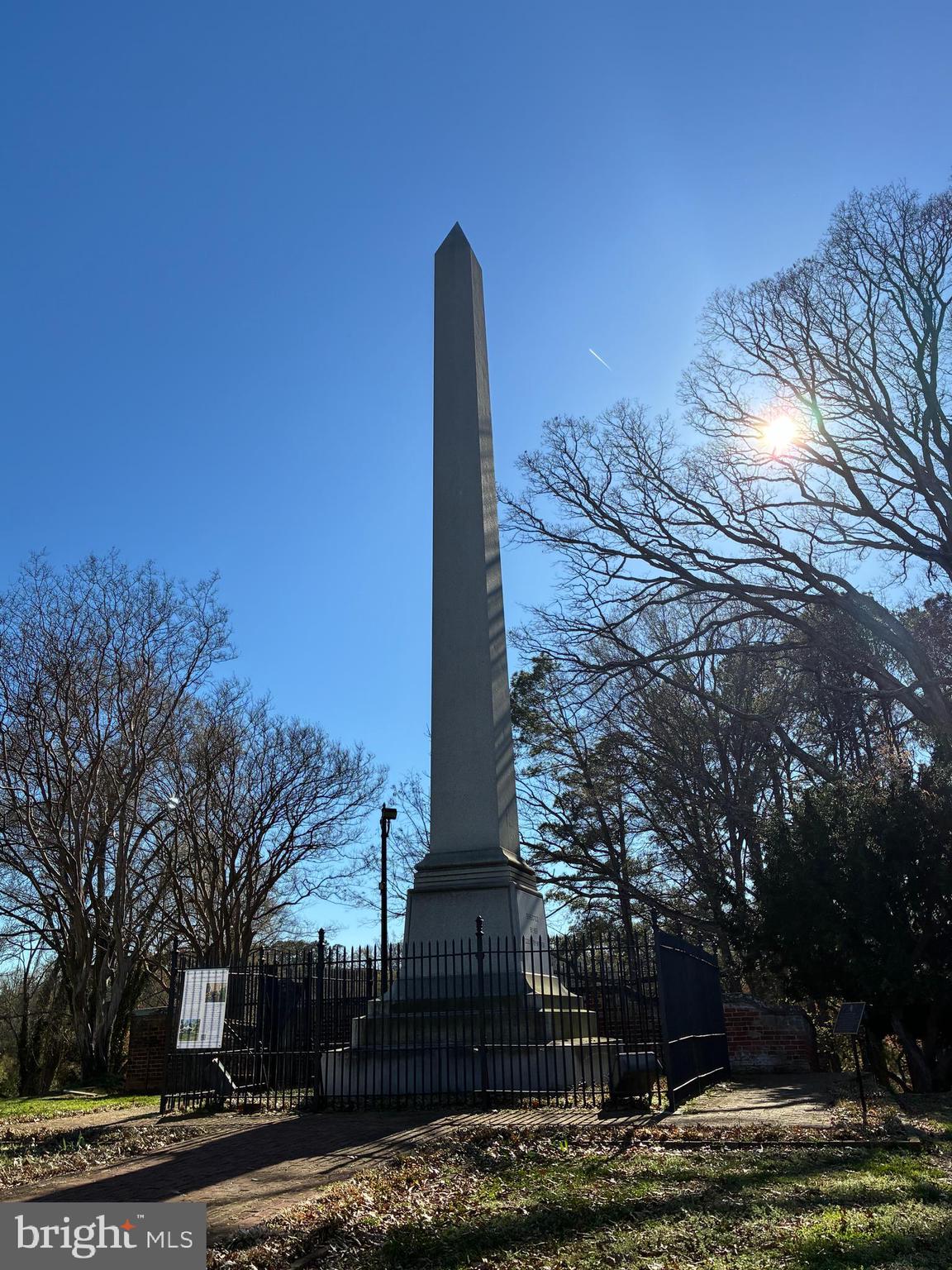 WASHINGTON AVE - Residential