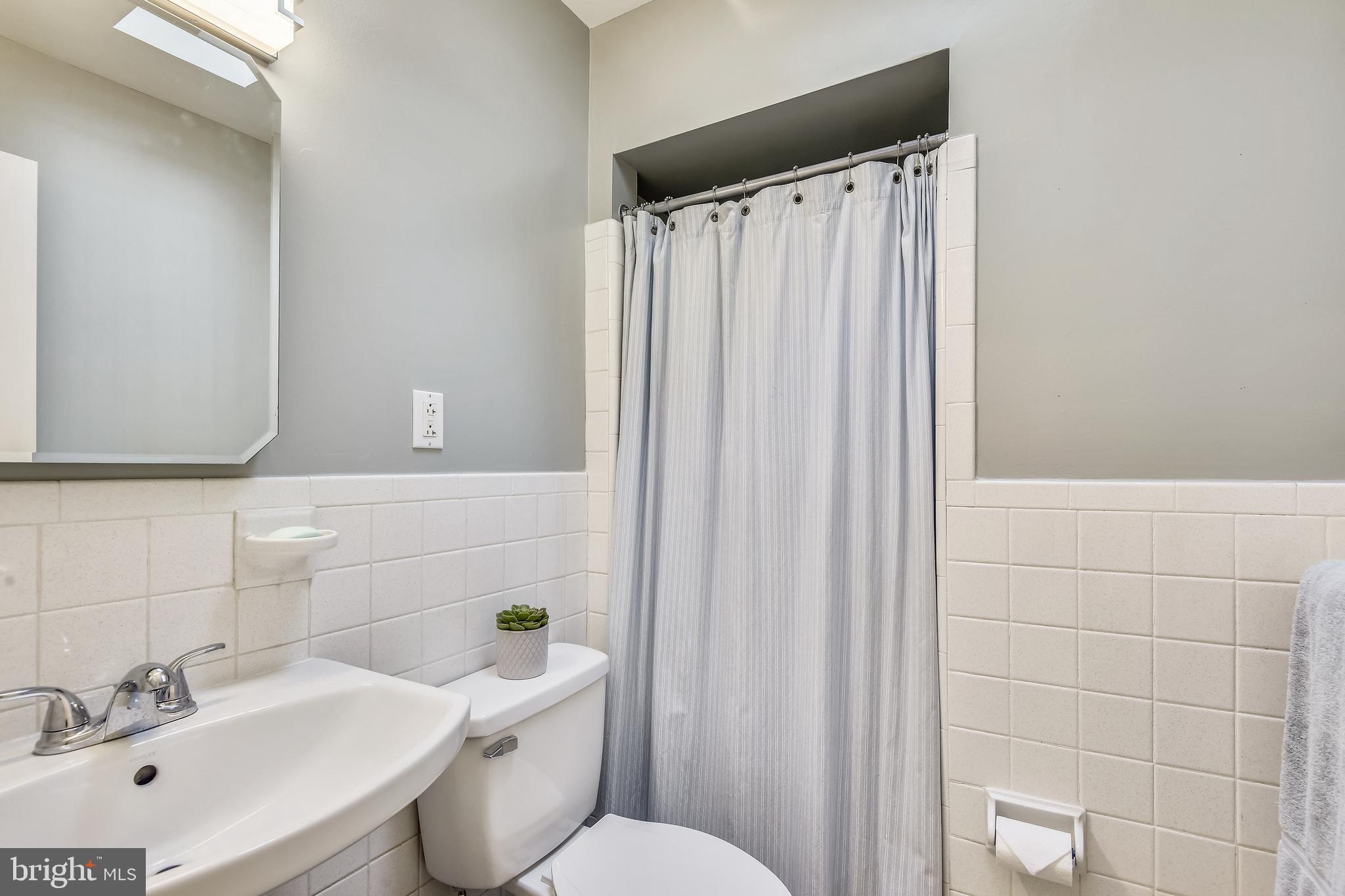 MILWAY MEADOWS - Residential