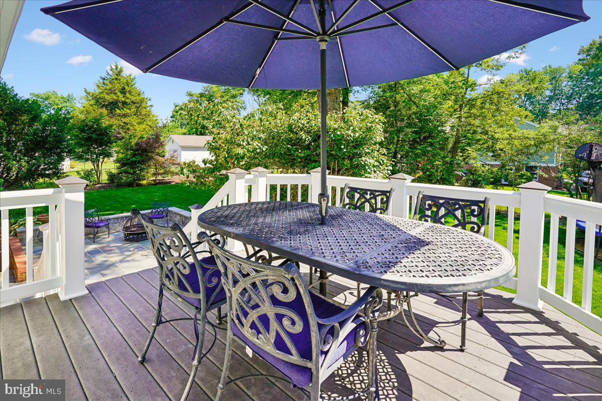 1003 DEWOLFE DRIVE