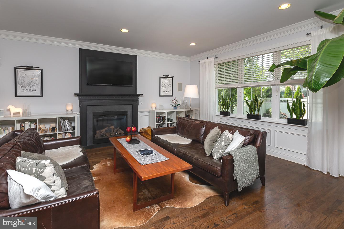 BROOKLINE - Residential