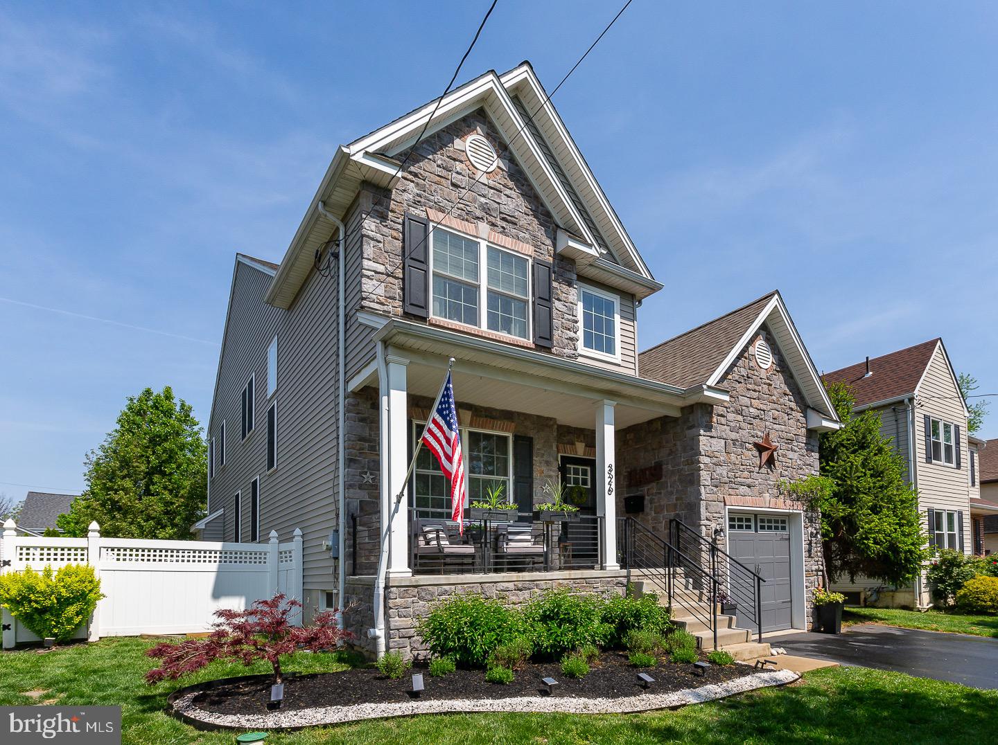 BROOKLINE - Residential