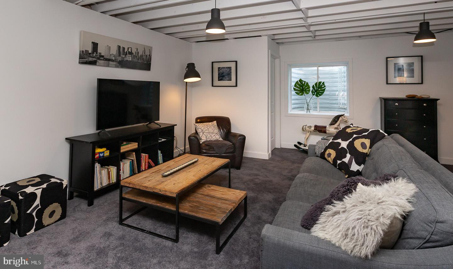 BROOKLINE - Residential