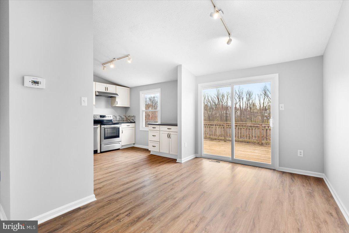 FREDERICKTOWNE VILLAGE - Residential