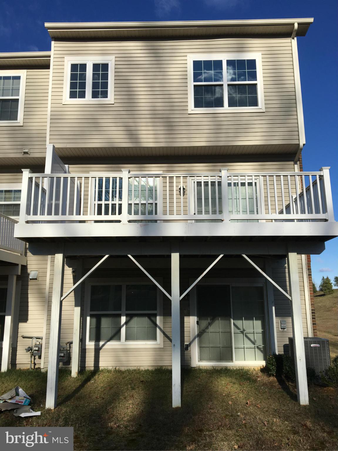 ST CHARLES SUB - GLENEAGLES - Farm