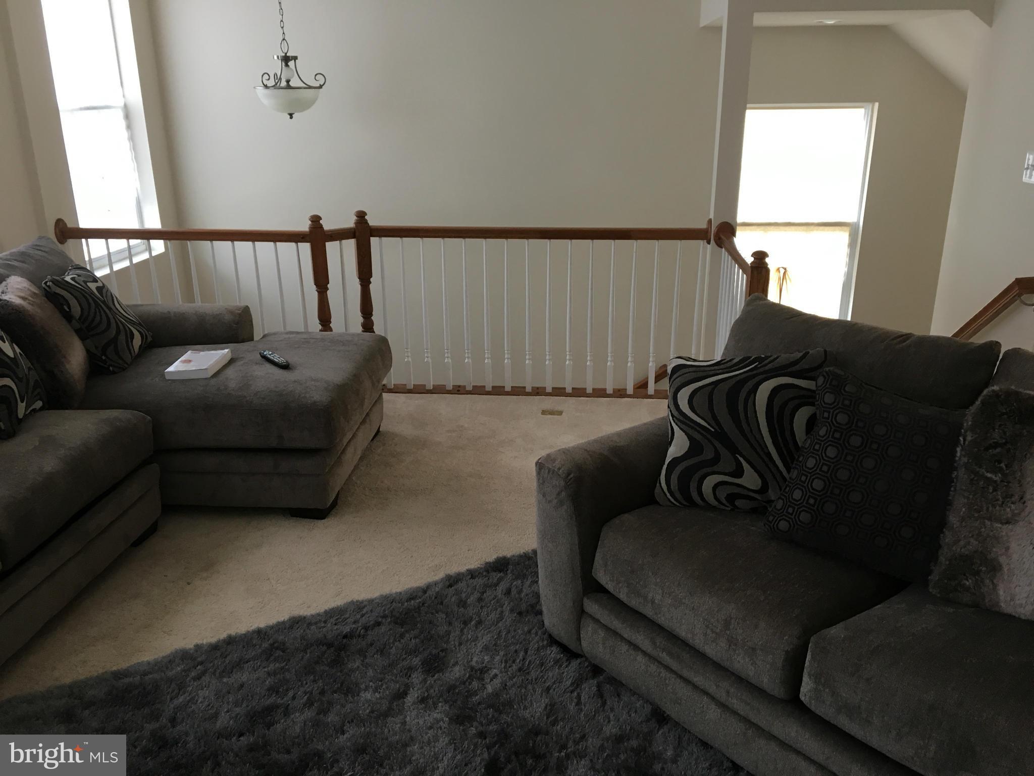 ST CHARLES SUB - GLENEAGLES - Farm