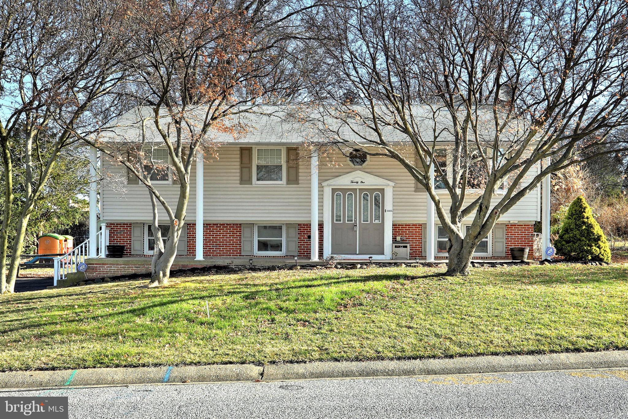 SOUTHERN FARMS - Residential
