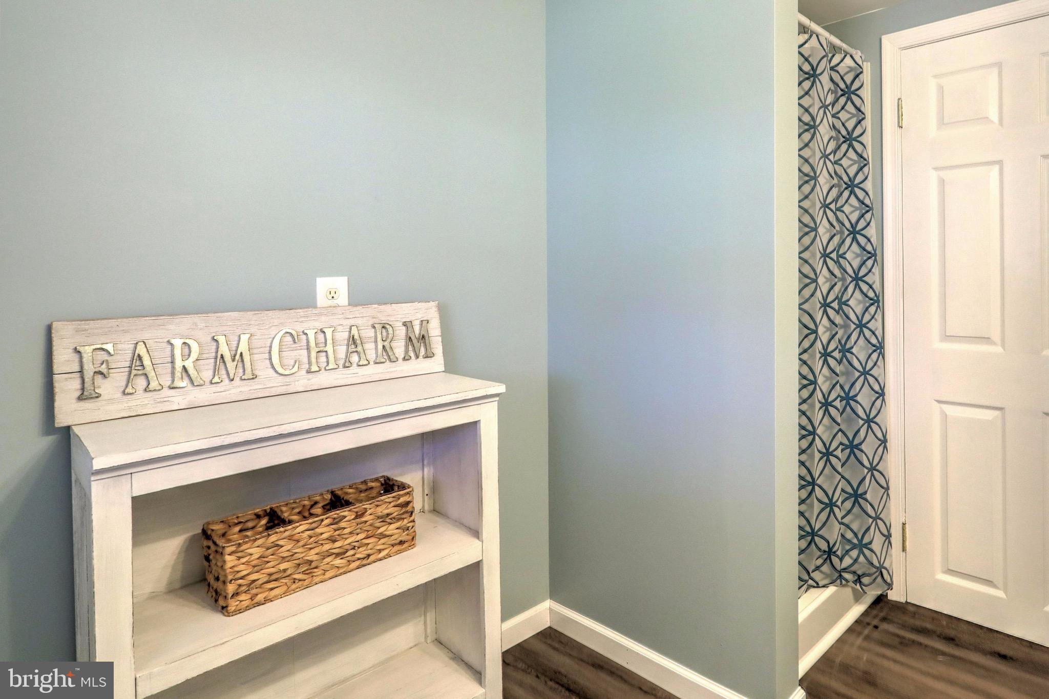 SOUTHERN FARMS - Residential