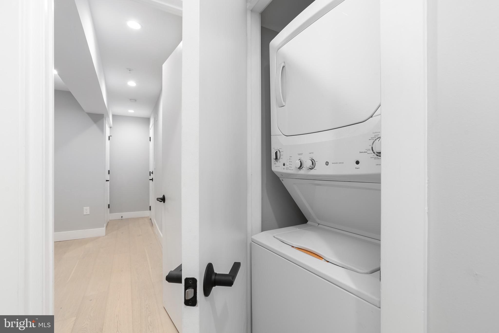 RITTENHOUSE SQUARE - Residential Lease