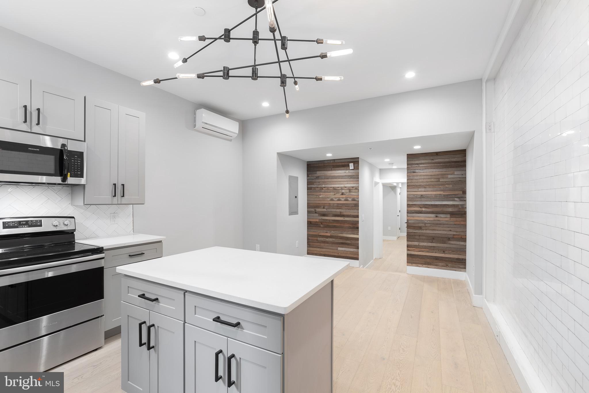 RITTENHOUSE SQUARE - Residential Lease