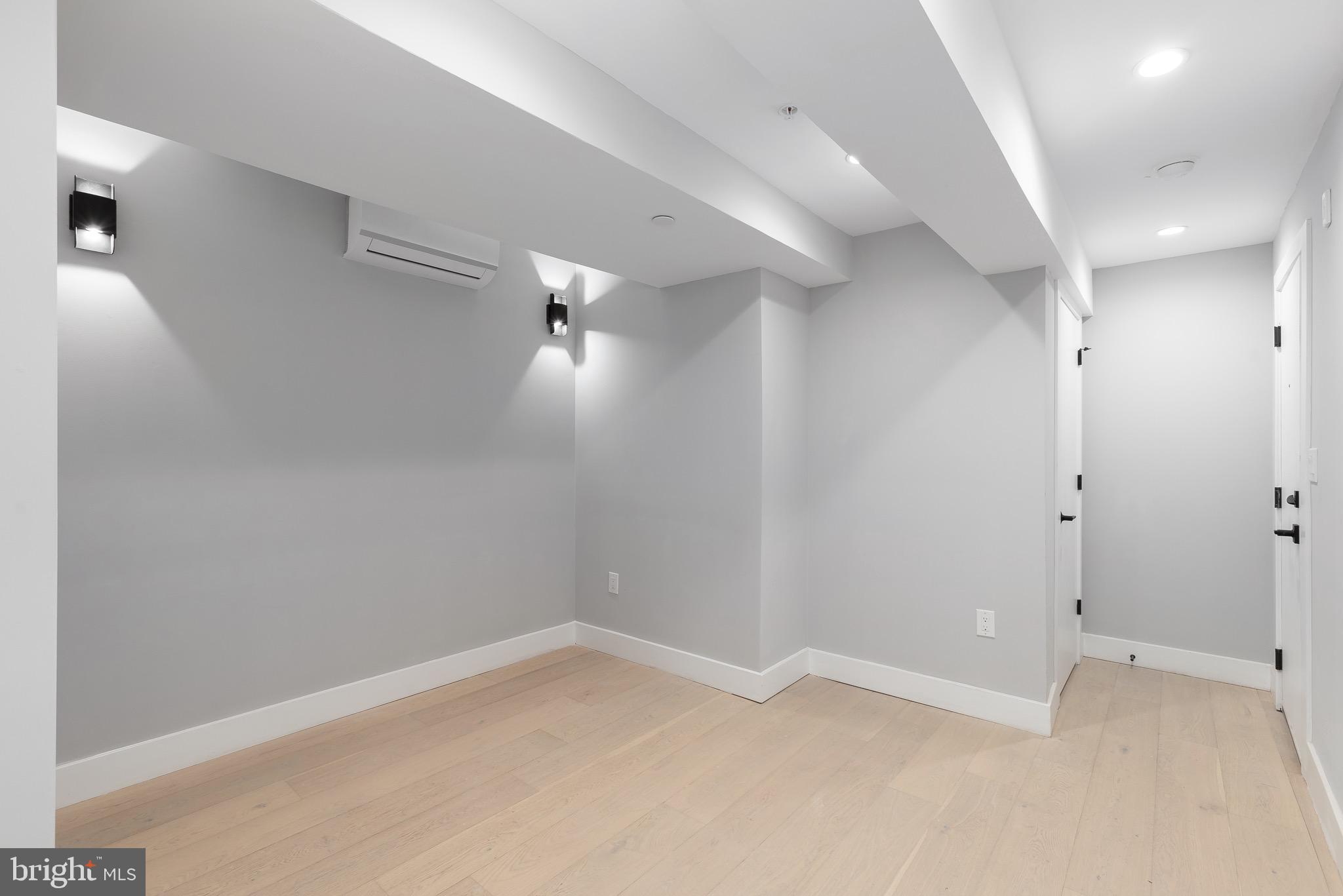 RITTENHOUSE SQUARE - Residential Lease