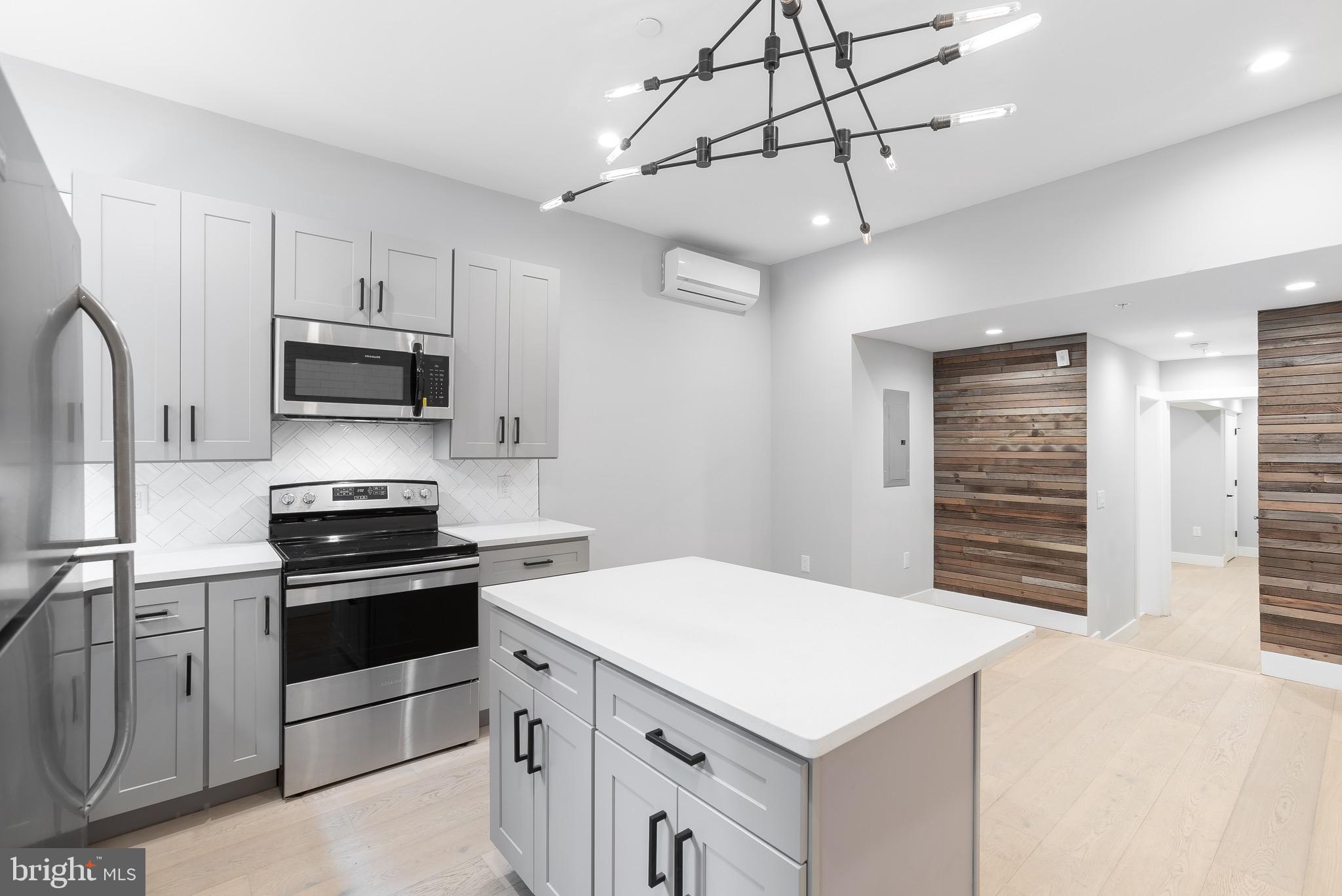 RITTENHOUSE SQUARE - Residential Lease