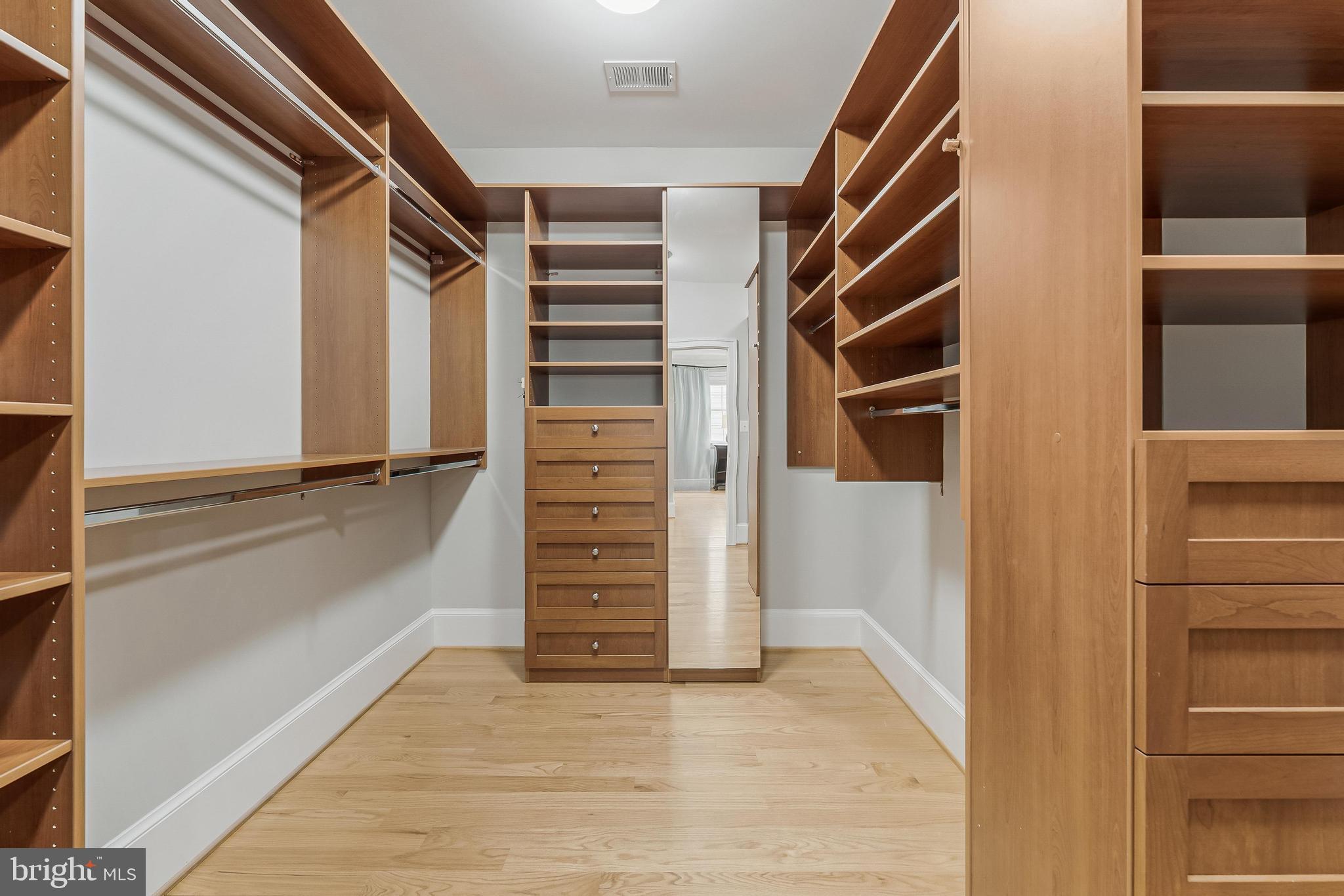 ELLISON HEIGHTS - Residential