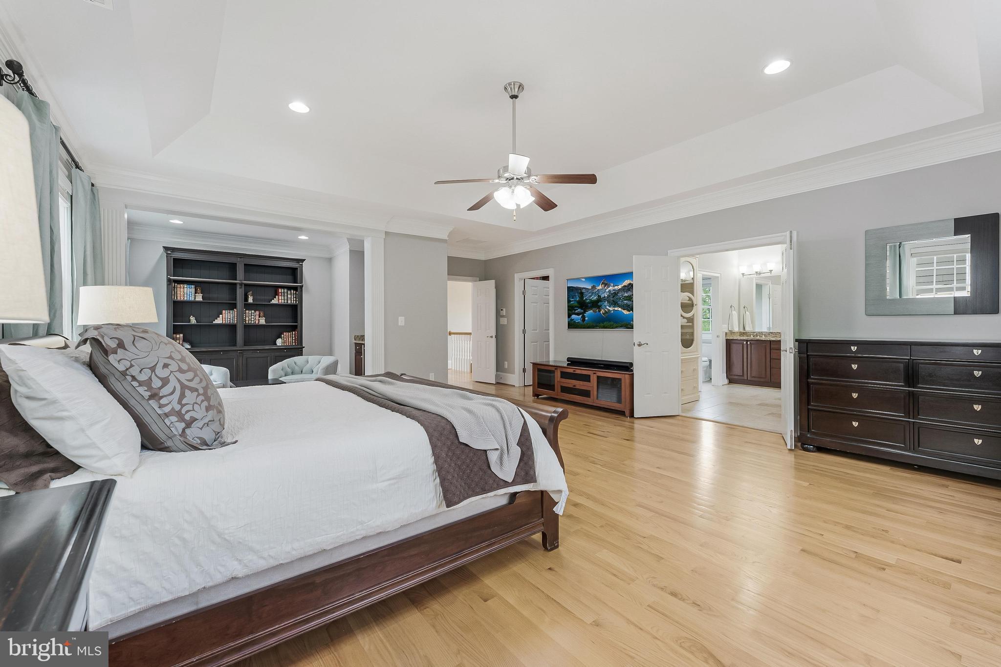 ELLISON HEIGHTS - Residential