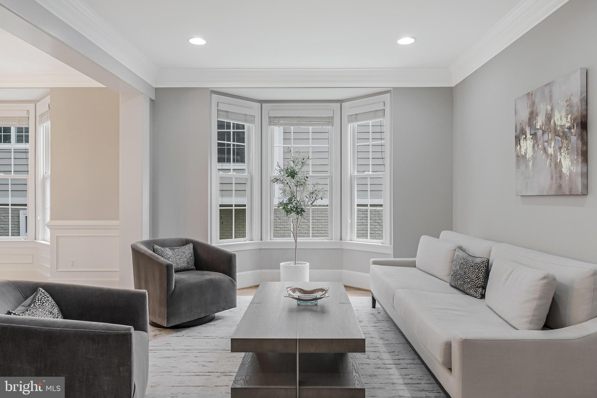 ELLISON HEIGHTS - Residential