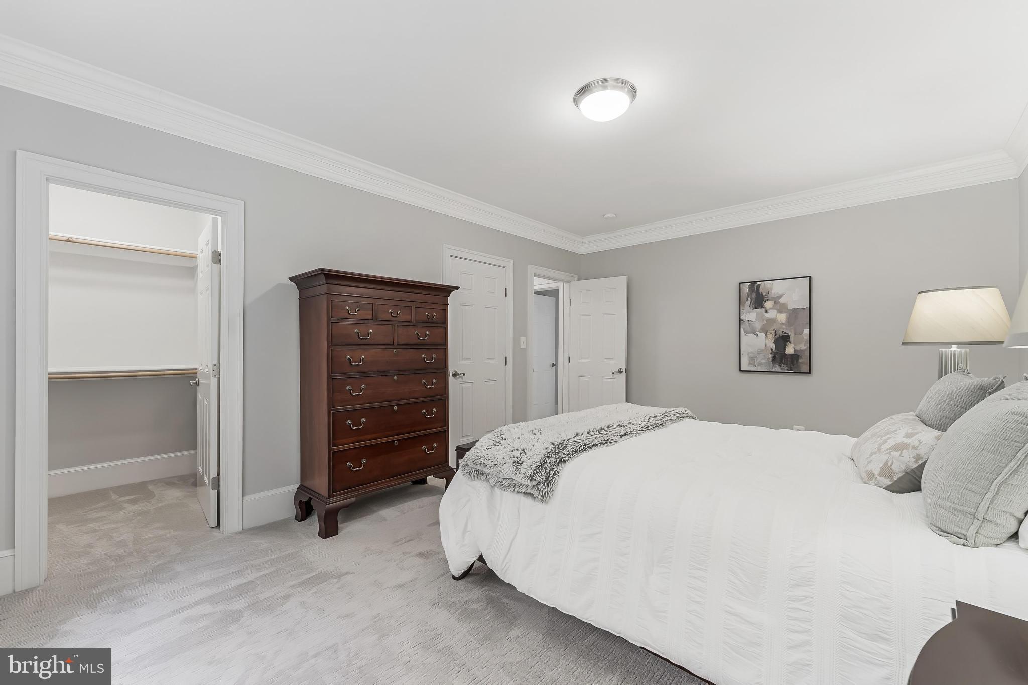 ELLISON HEIGHTS - Residential