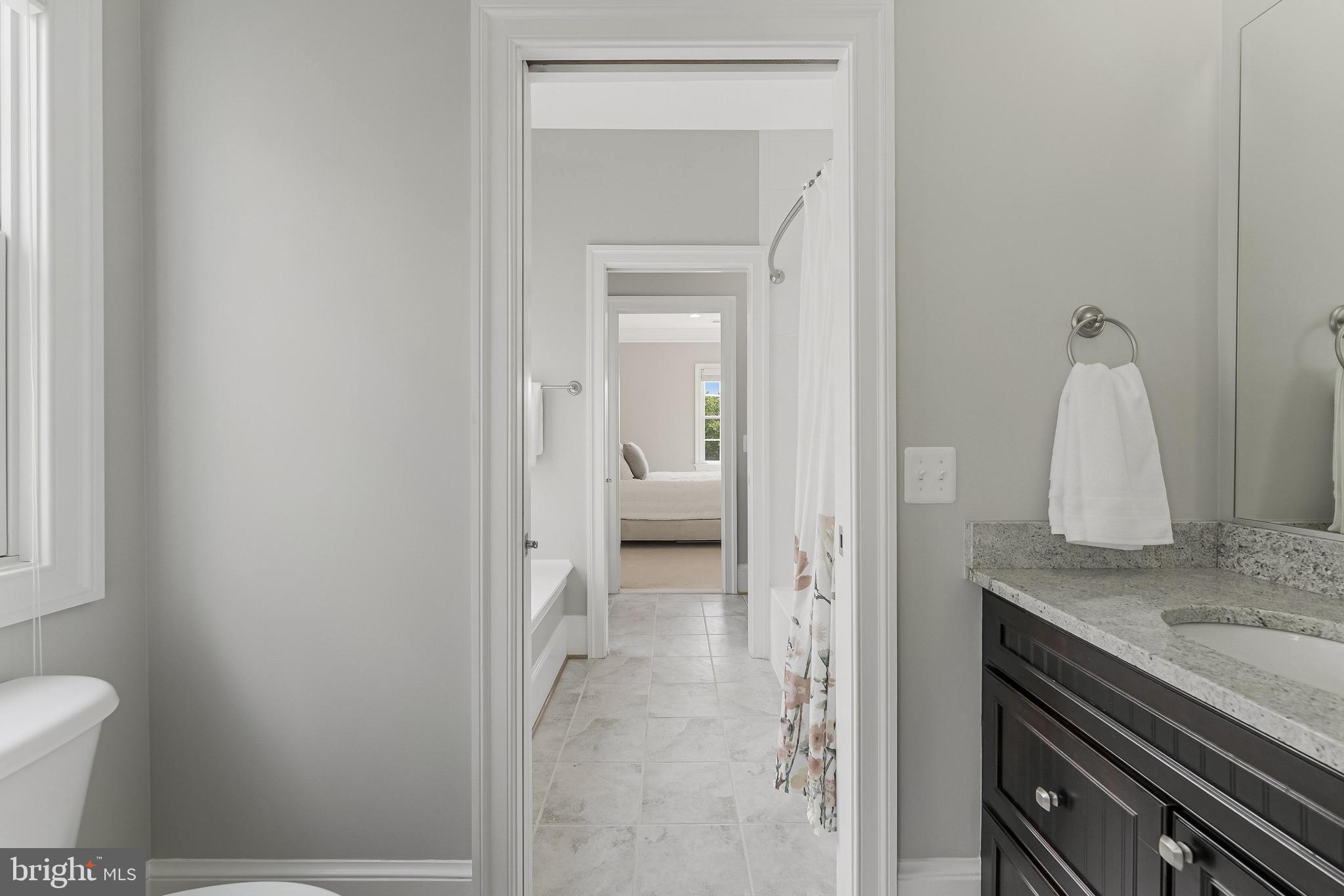 ELLISON HEIGHTS - Residential