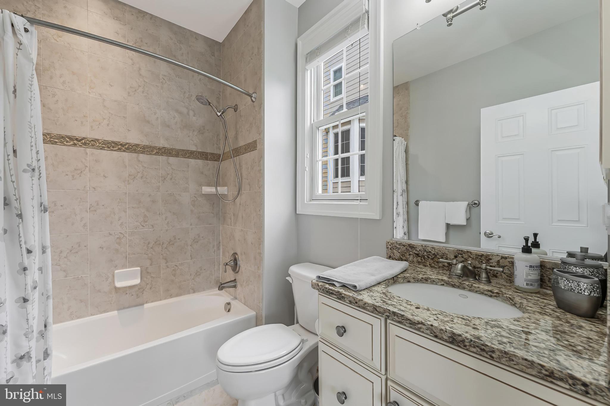 ELLISON HEIGHTS - Residential