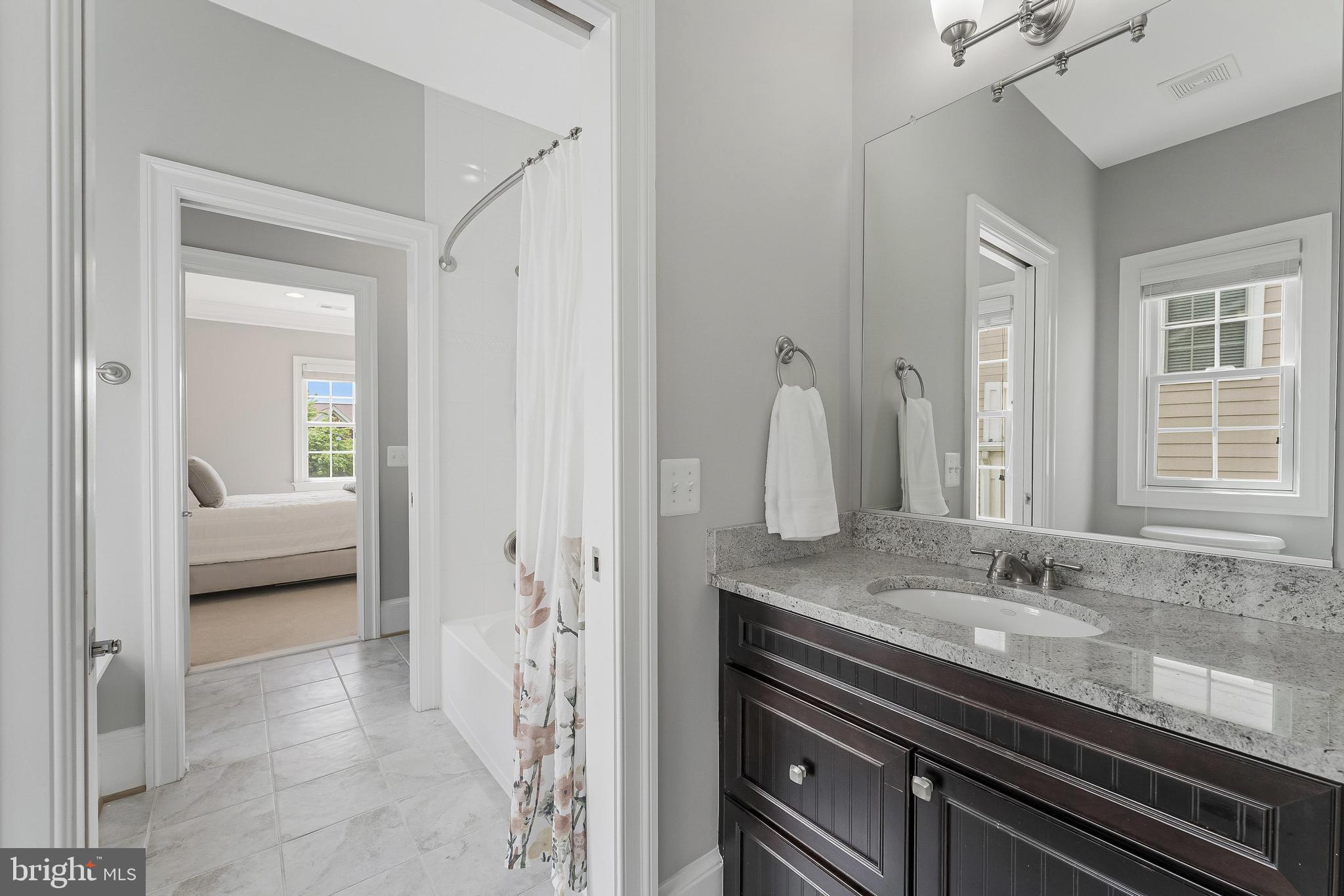 ELLISON HEIGHTS - Residential