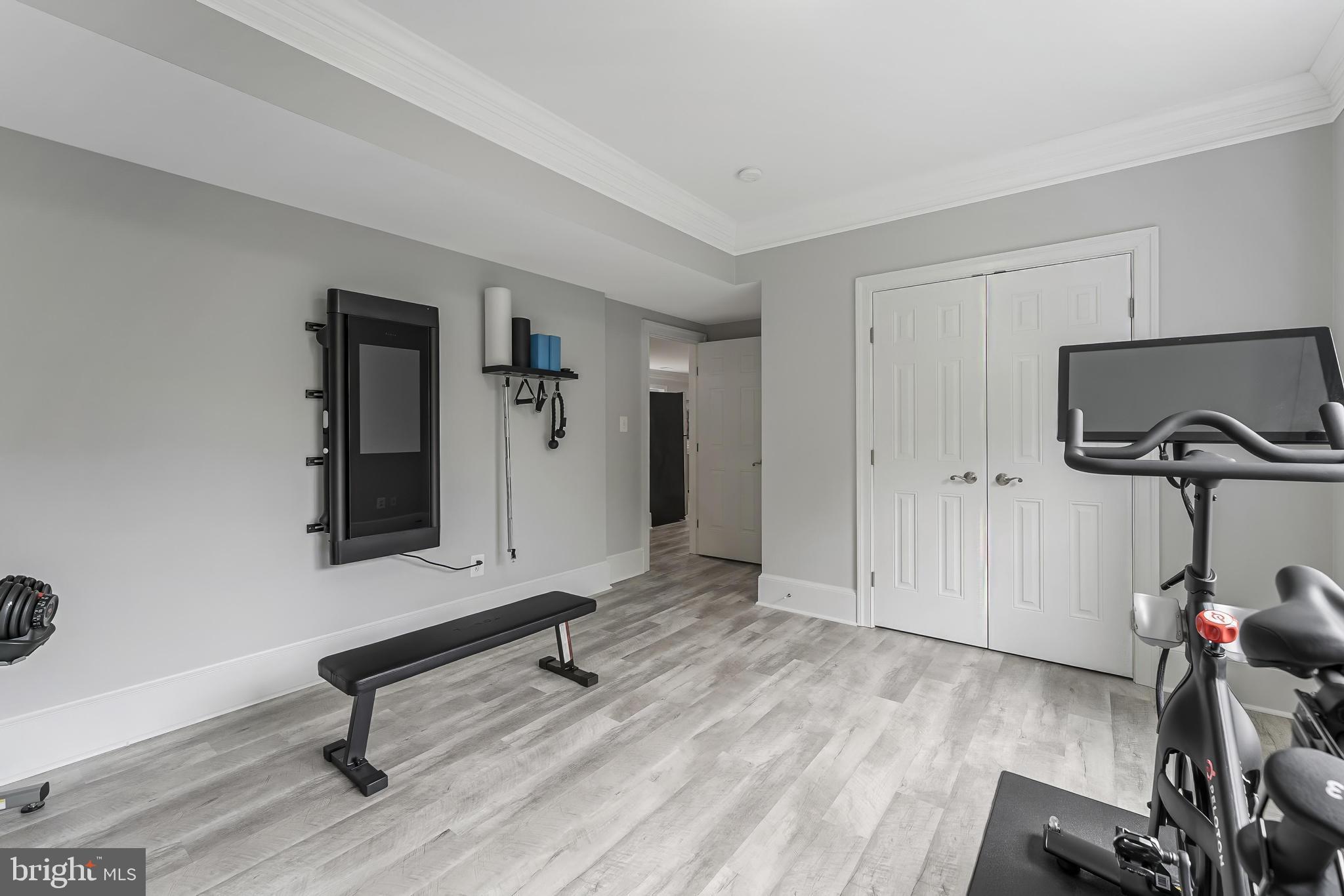 ELLISON HEIGHTS - Residential