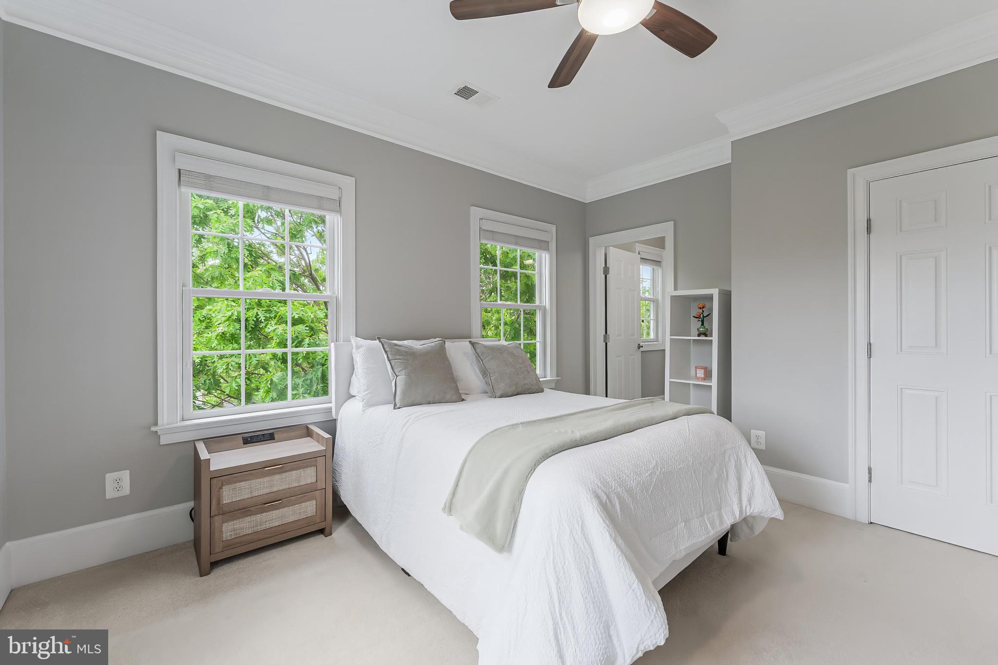 ELLISON HEIGHTS - Residential