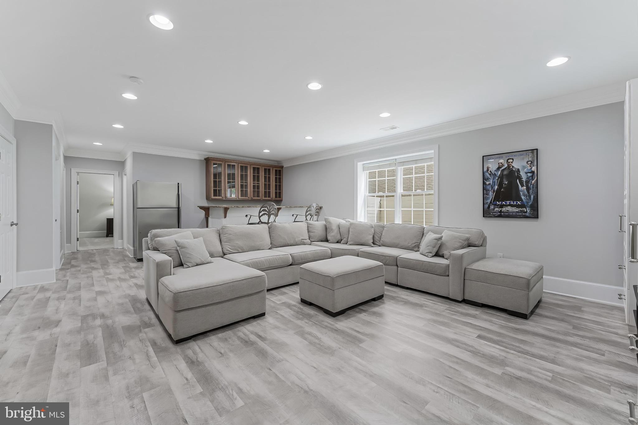 ELLISON HEIGHTS - Residential