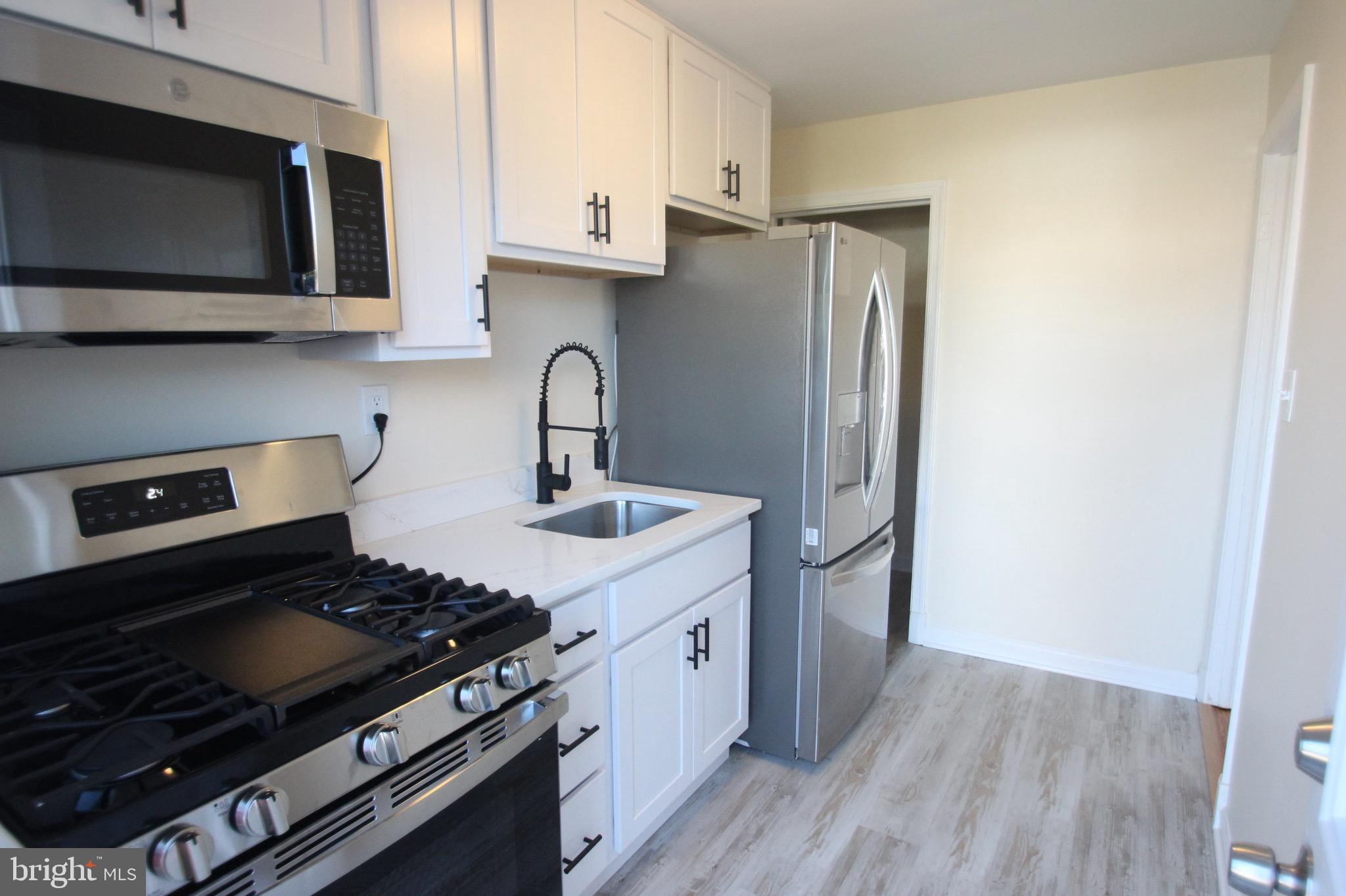 EASTFIELD - Residential