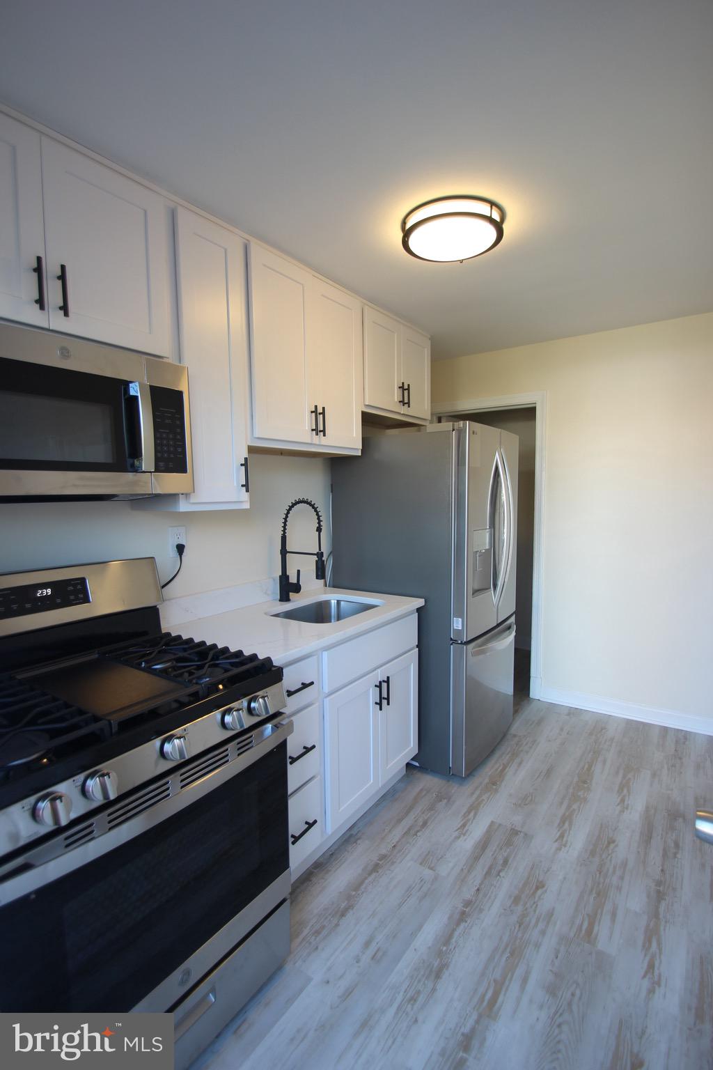 EASTFIELD - Residential