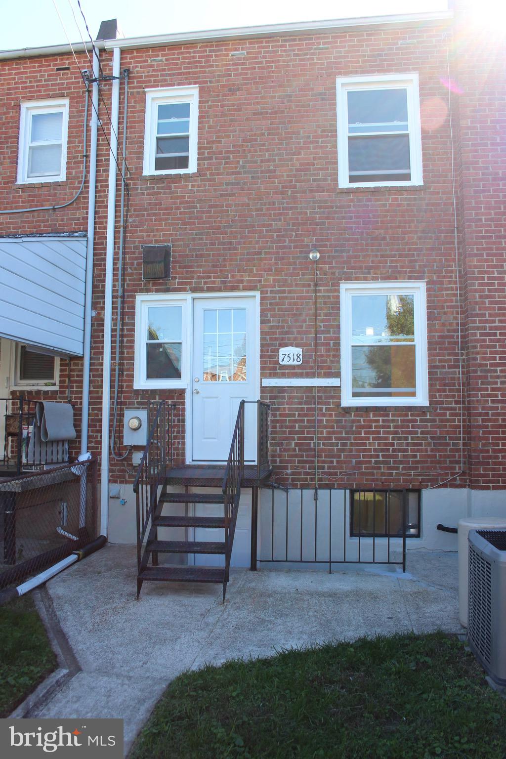 EASTFIELD - Residential