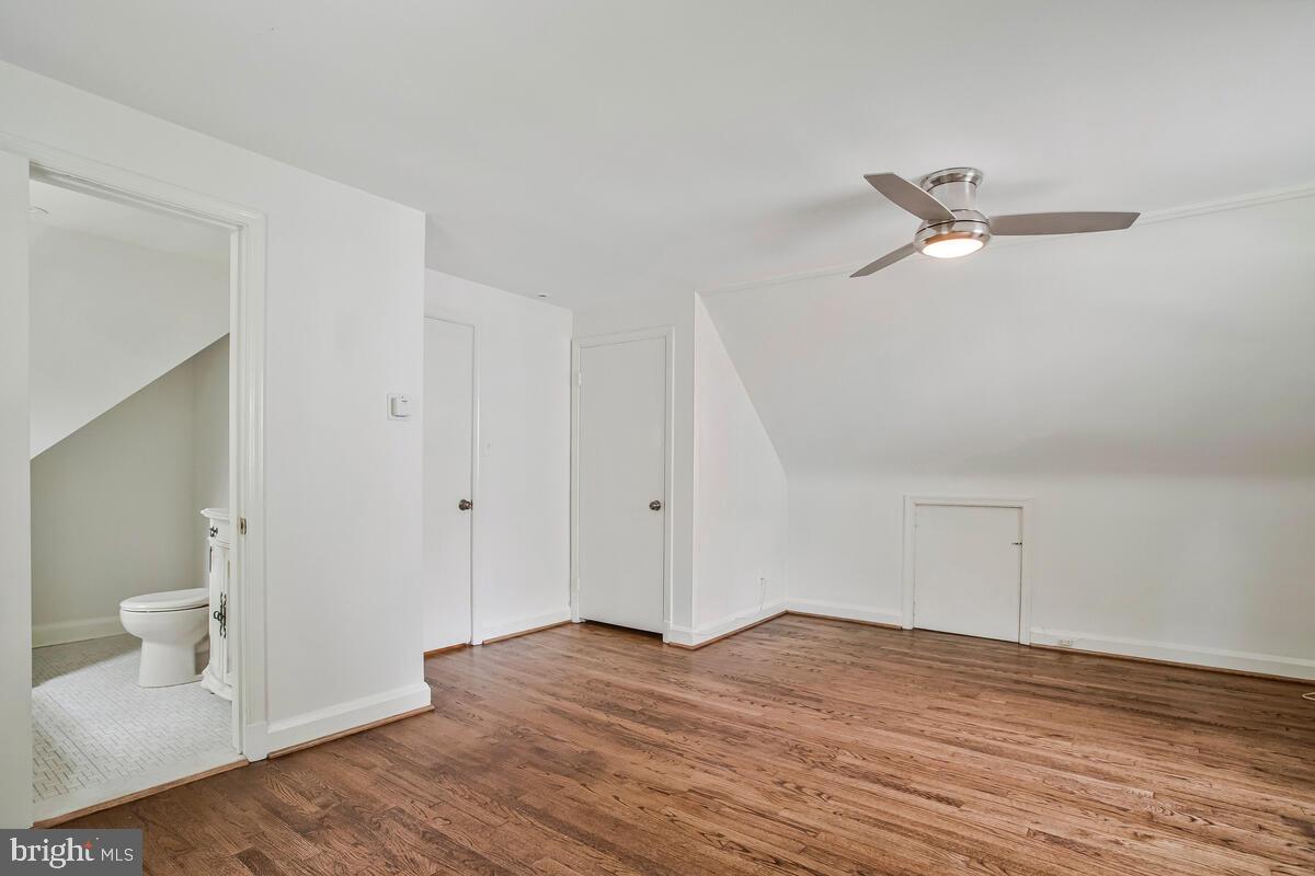 RUXTON - Residential Lease