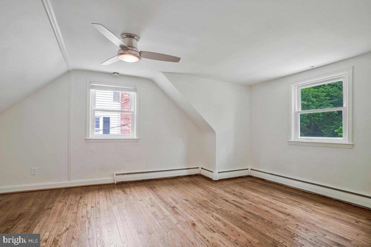 RUXTON - Residential Lease