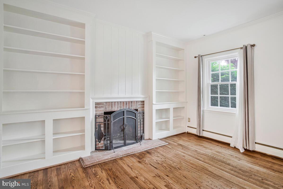 RUXTON - Residential Lease