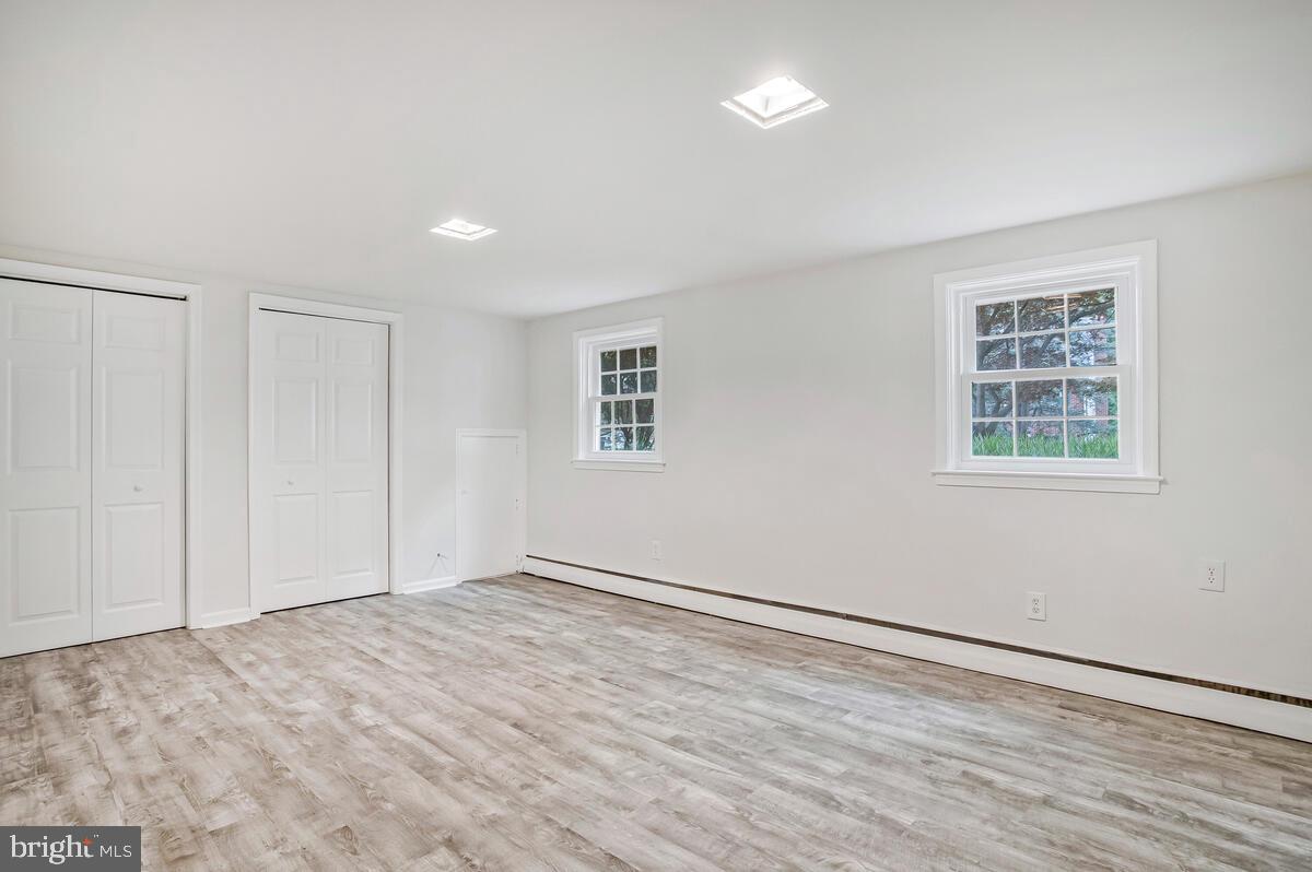 RUXTON - Residential Lease