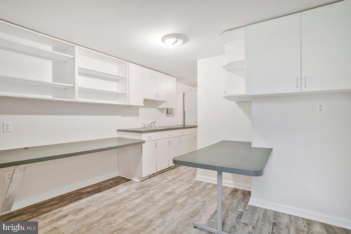 RUXTON - Residential Lease