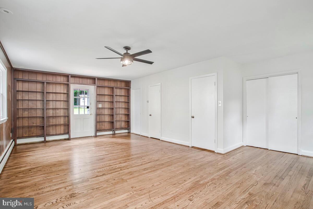 RUXTON - Residential Lease