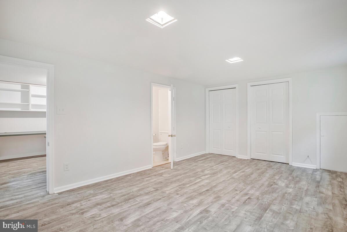 RUXTON - Residential Lease