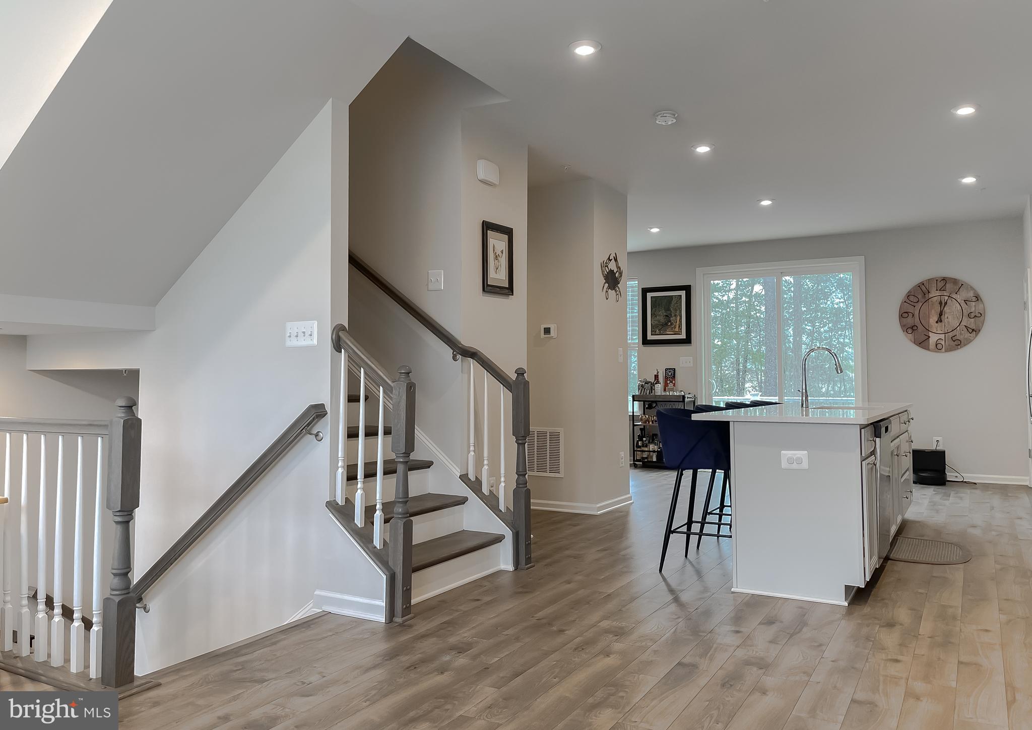 23463 SUGAR PINE LN