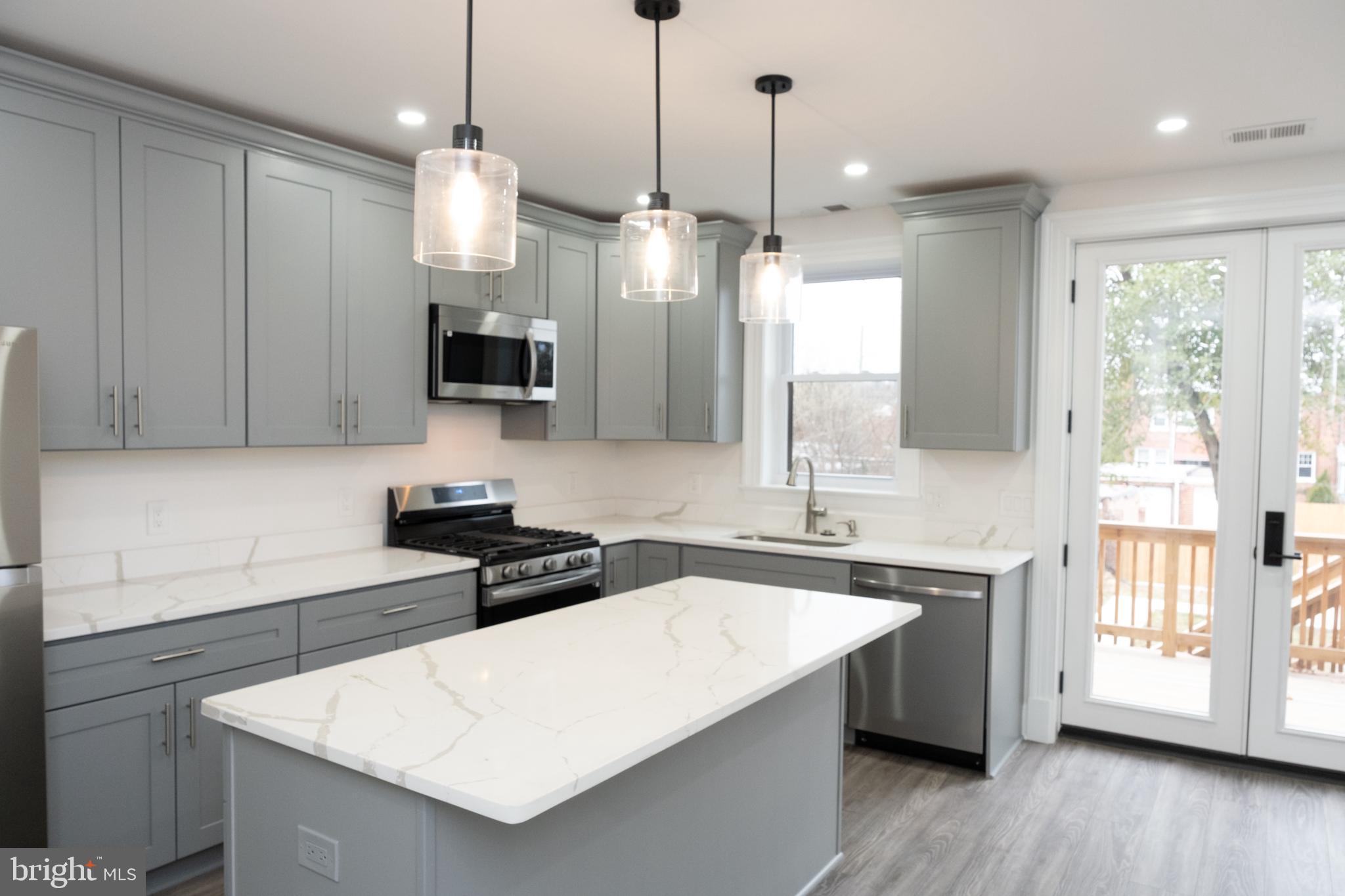 216 JEFFERSON STREET NW A