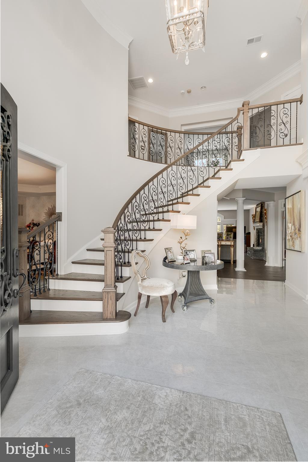 CEDAR CREST - Residential