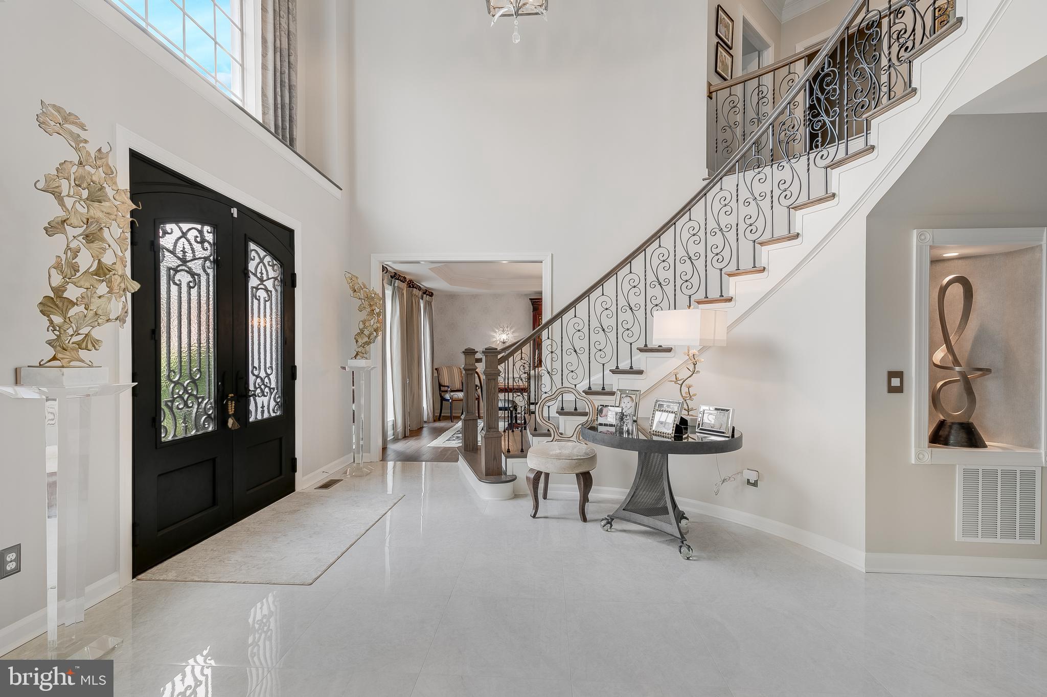 CEDAR CREST - Residential